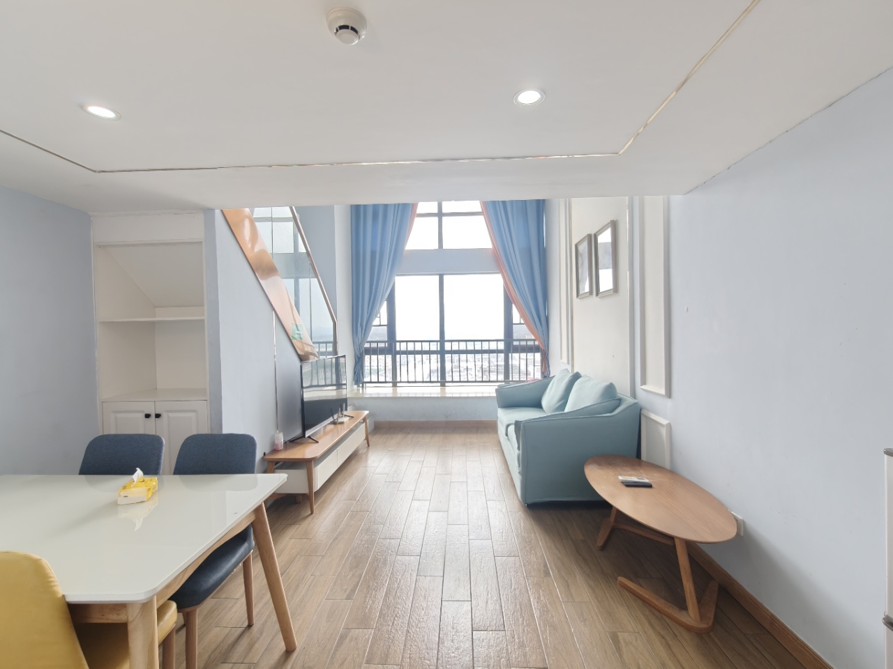 万达广场骏豪仕家(万达公馆) 1室1厅1卫 2100.0元/月 万达广场骏豪仕家(万达公馆) 1室1厅1卫 2100.0元/月室内图