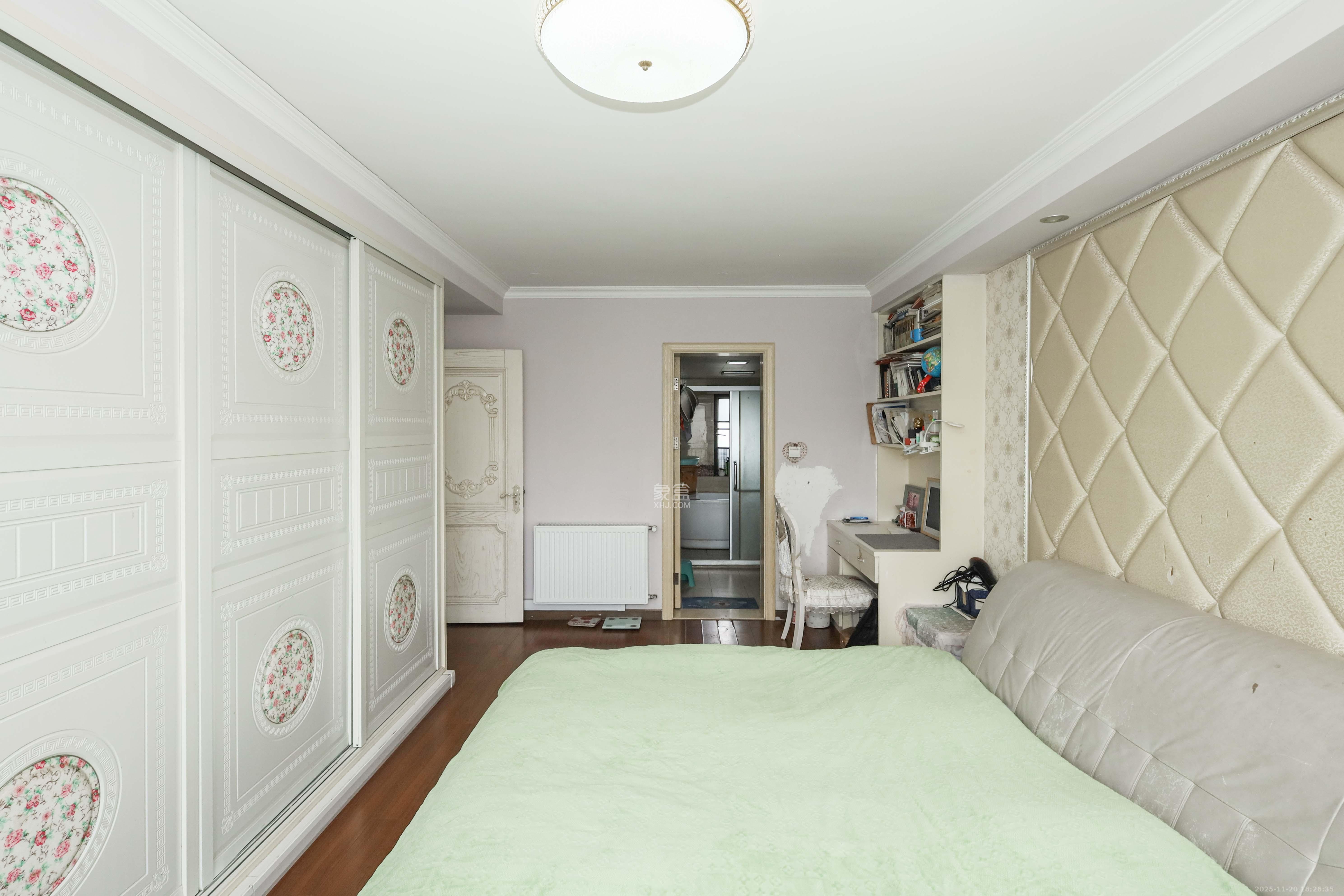 万科城市花园 3室2厅2卫 110.0万 万科城市花园 3室2厅2卫 110.0万卧室