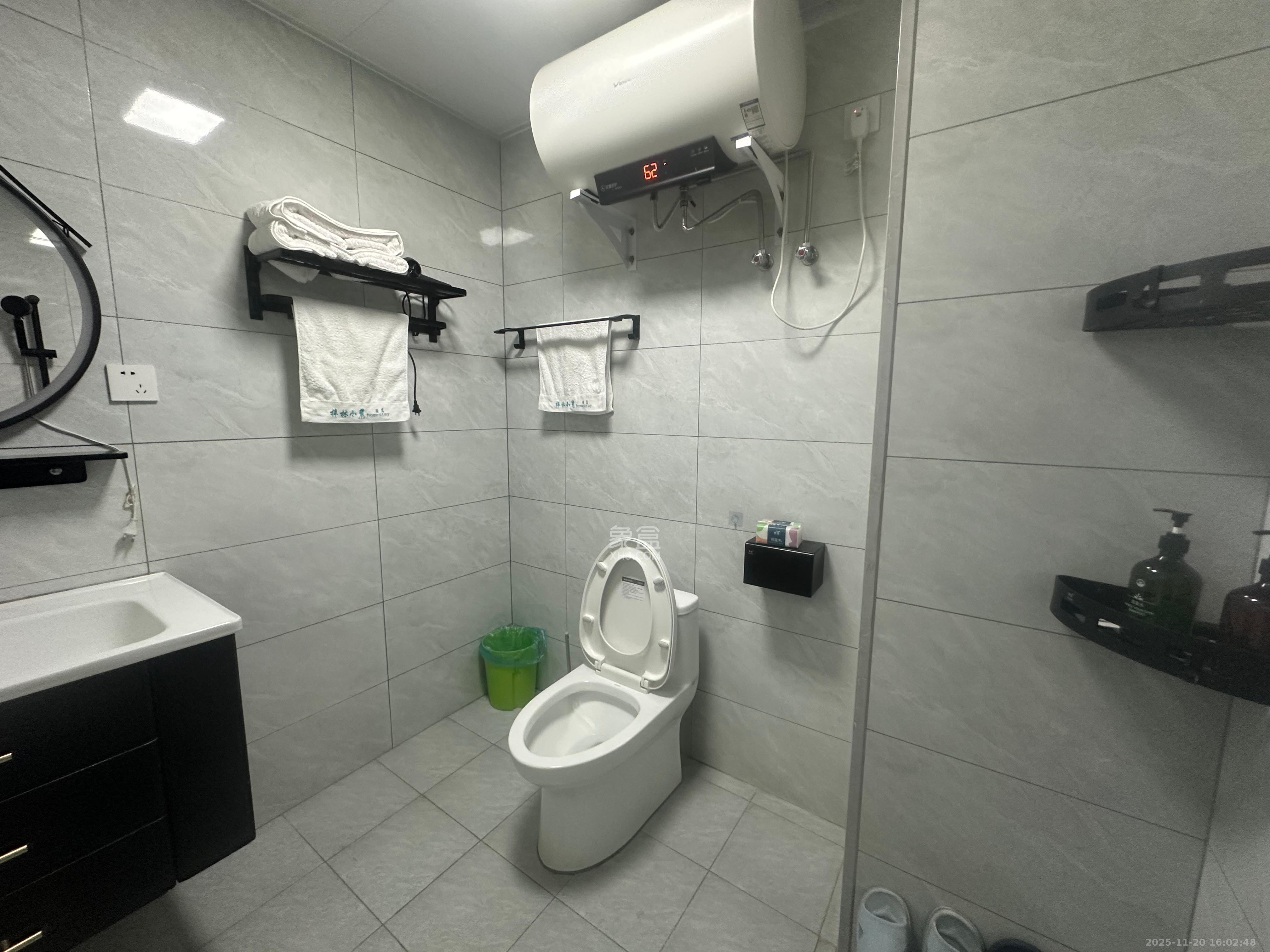 梅溪湖金茂湾 1室0厅0卫 1800.0元/月 梅溪湖金茂湾 1室0厅0卫 1800.0元/月室内图