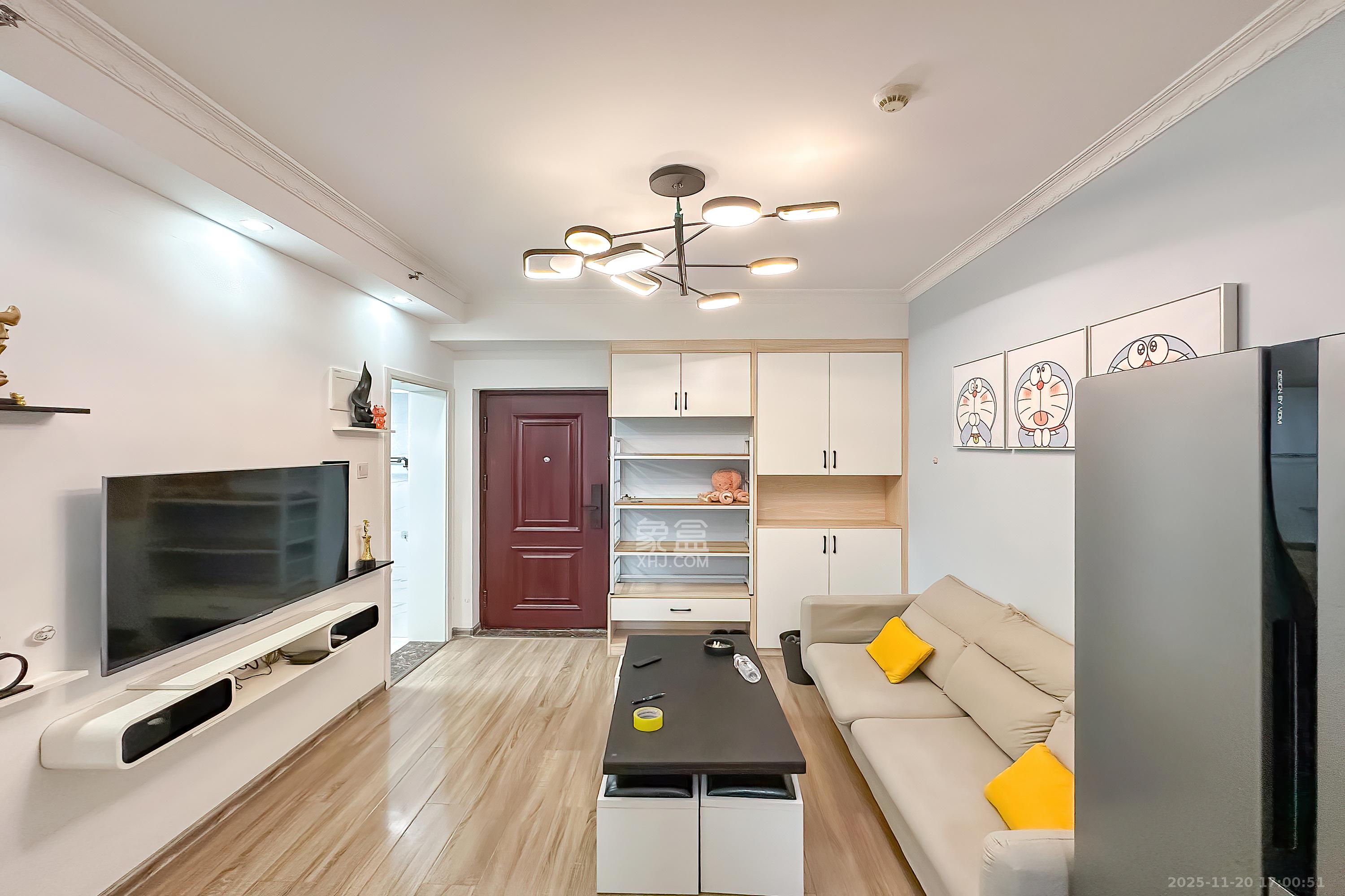 天健城 2室1厅1卫 78.0万 天健城 2室1厅1卫 78.0万客厅