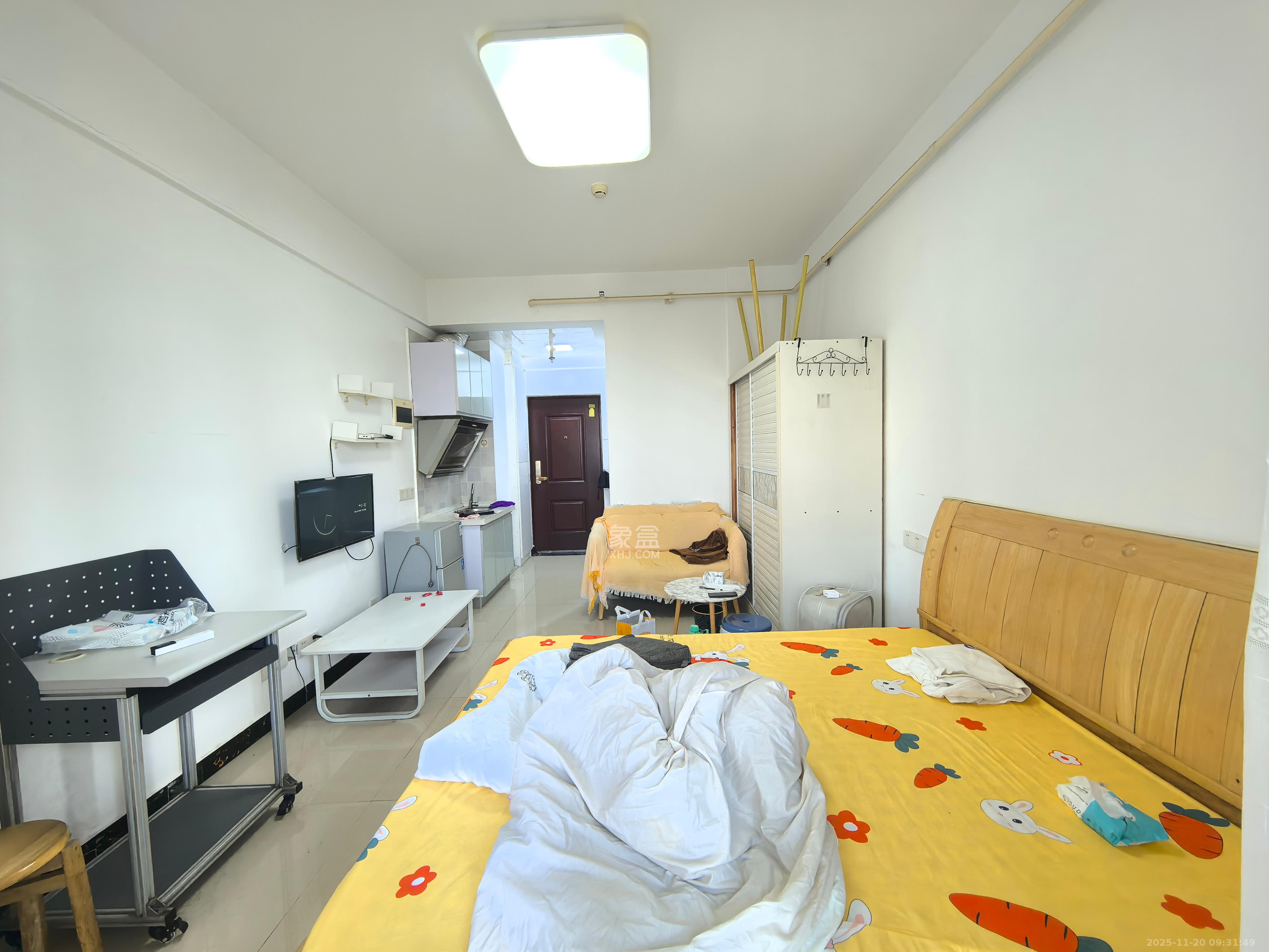 蓝光雍锦阁  1室1厅1卫    1500.0元/月室内图