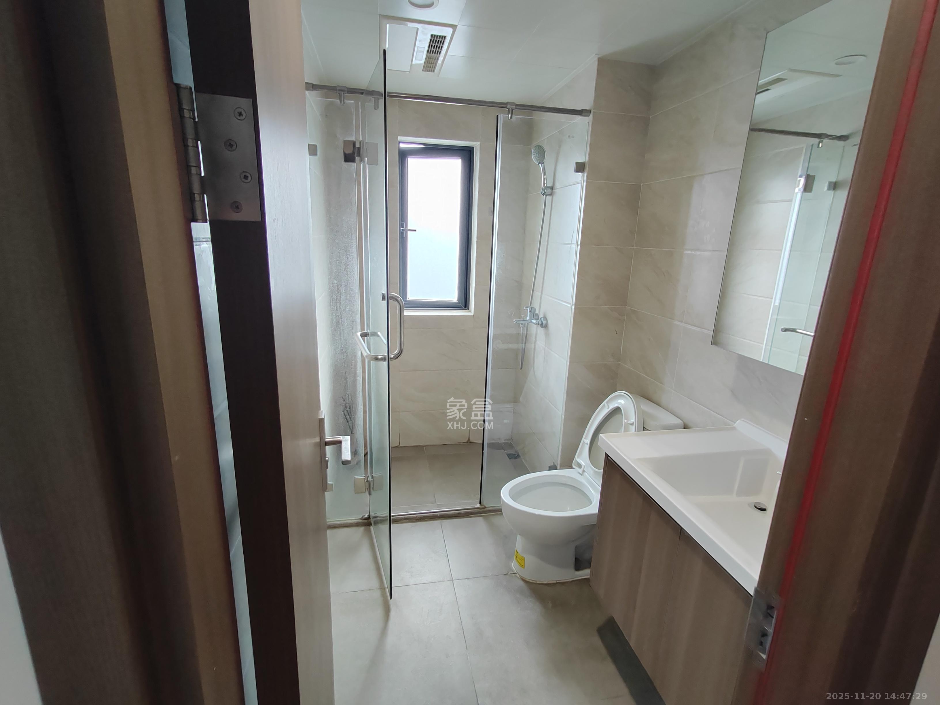 保利恒伟时光印象 4室2厅2卫 2700.0元/月 保利恒伟时光印象 4室2厅2卫 2700.0元/月室内图