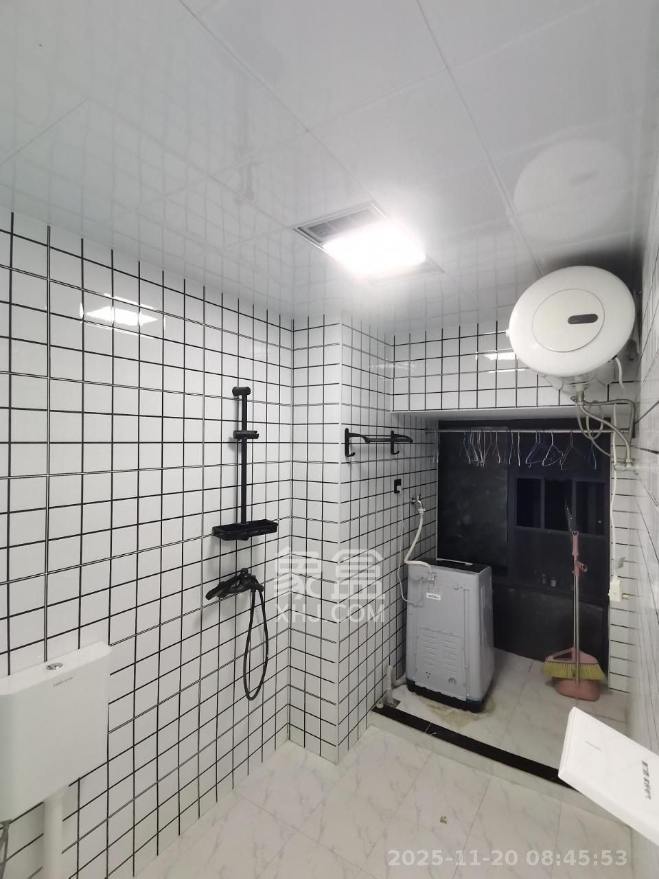 中建芙蓉嘉苑  1室1厅1卫    1200.0元/月室内图