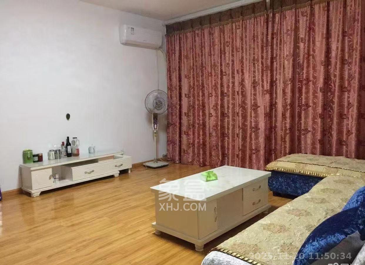 中南红领邦（红星嘉和苑）  4室2厅1卫    2600.0元/月室内图