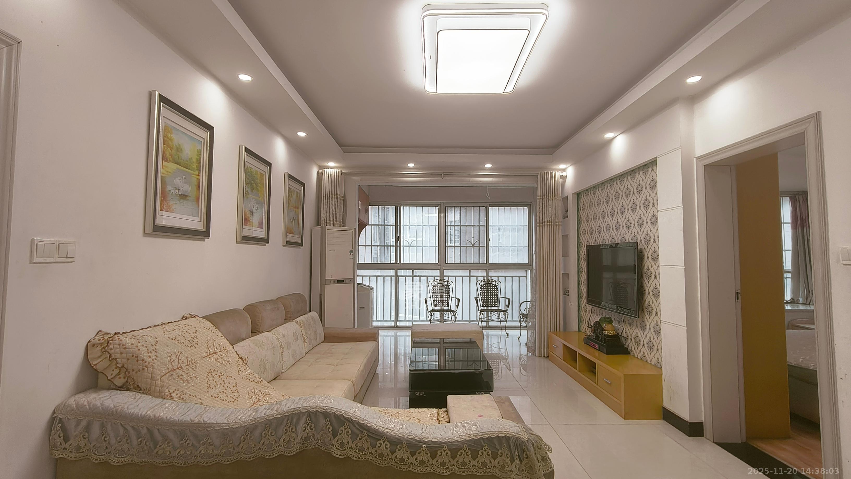 紫晶城 2室2厅1卫 1500.0元/月 紫晶城 2室2厅1卫 1500.0元/月室内图