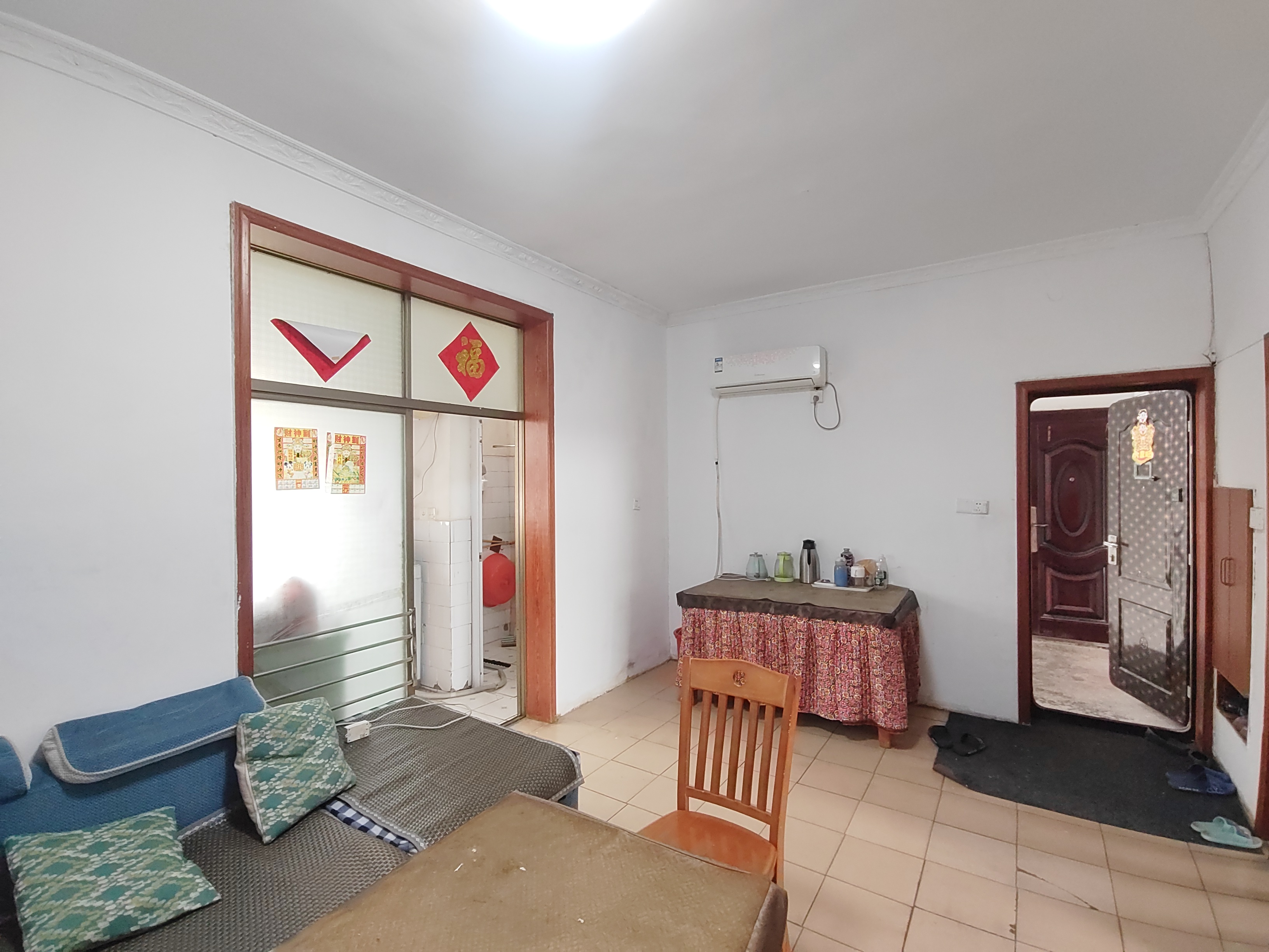 大汉巨龙家园  3室2厅1卫    1400.0元/月