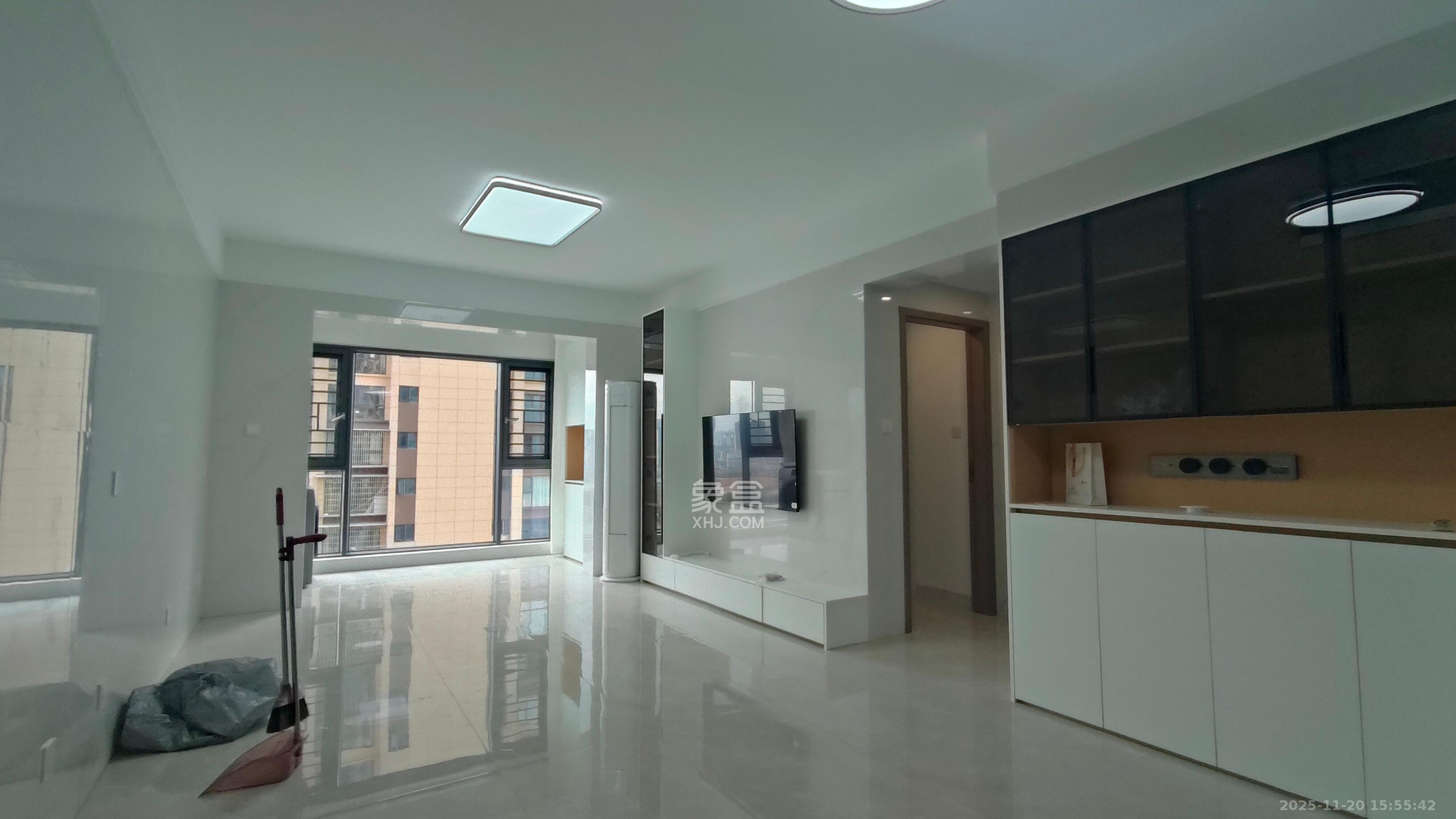 和景家园一期 2室1厅1卫 1800.0元/月 和景家园一期 2室1厅1卫 1800.0元/月室内图