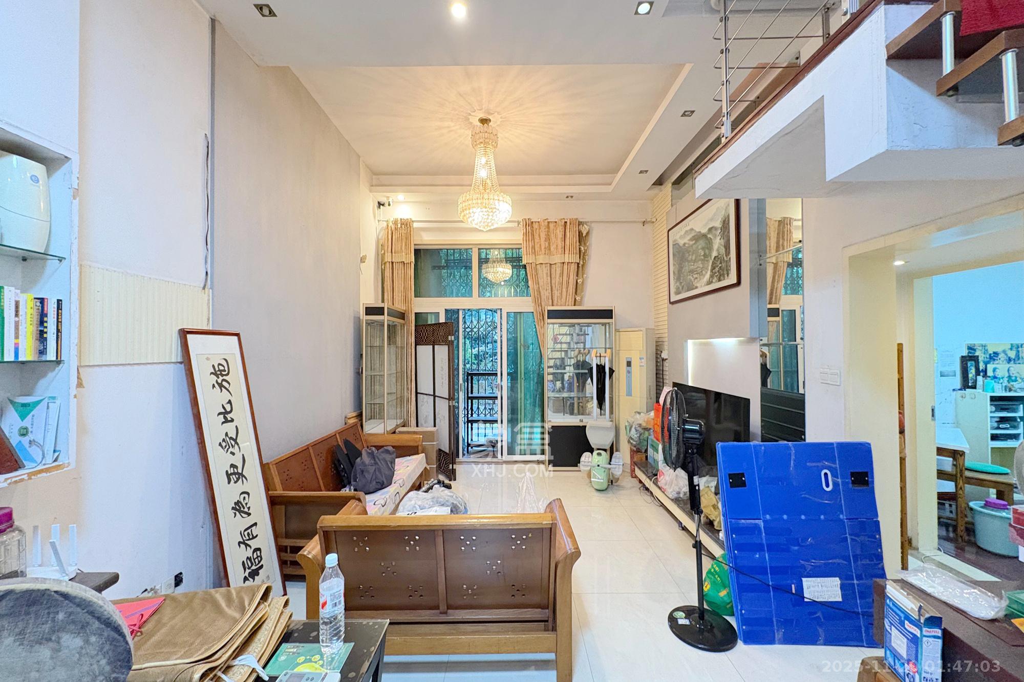 维一星城  3室2厅2卫    165.0万