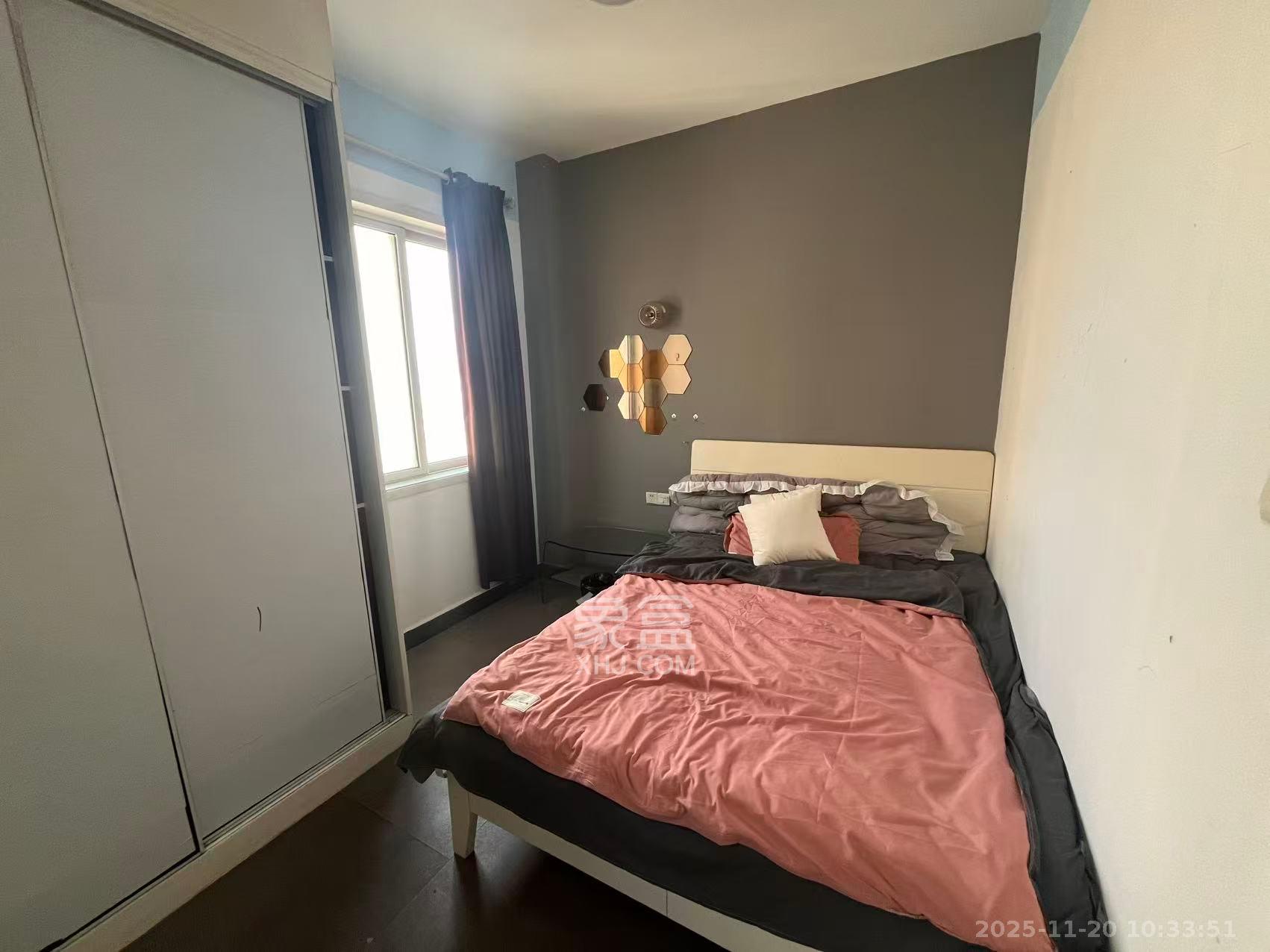 中山大厦(广阔大厦) 1室1厅1卫 1500.0元/月 中山大厦(广阔大厦) 1室1厅1卫 1500.0元/月室内图