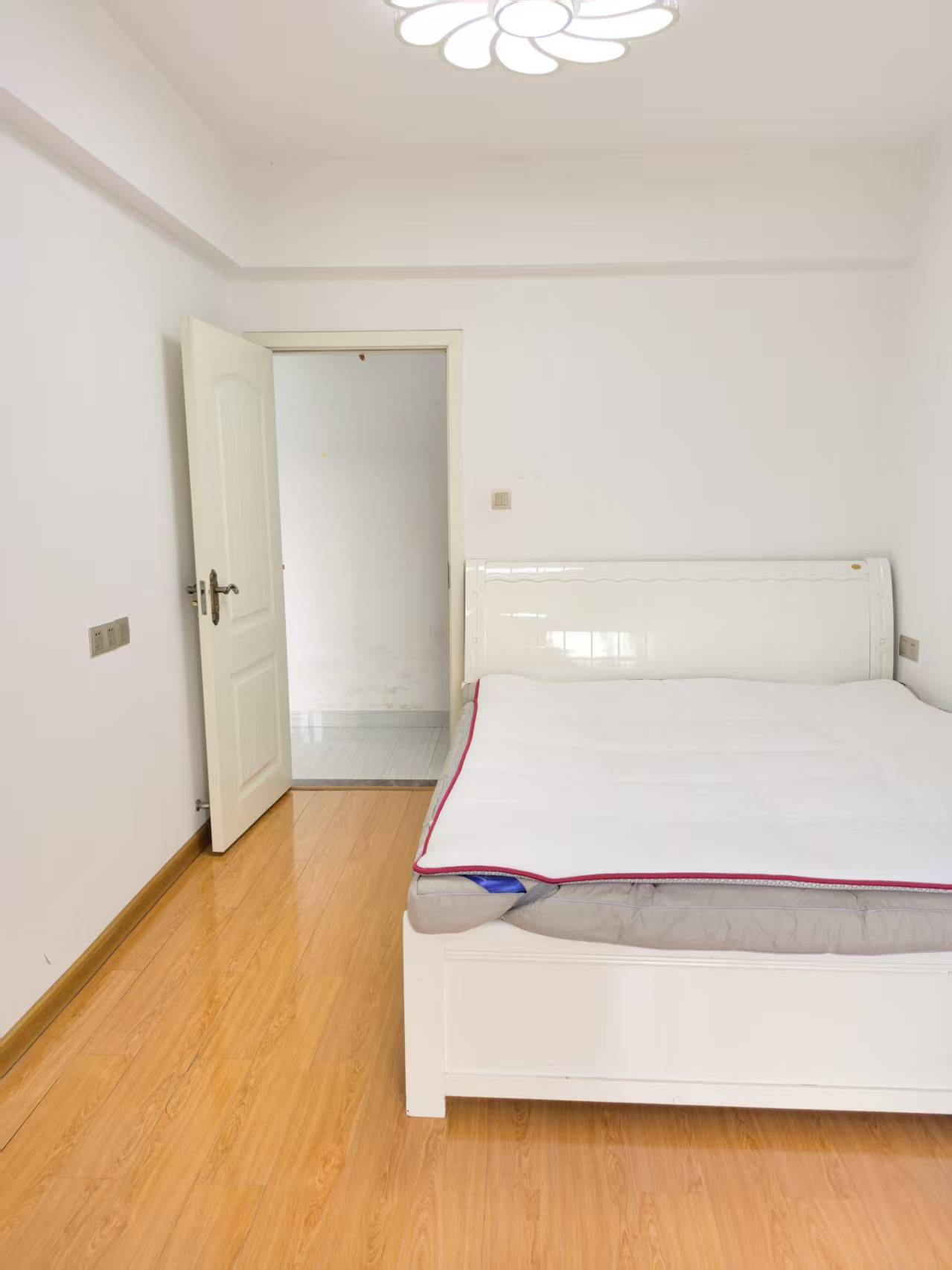 富兴嘉城 1室1厅1卫 1000.0元/月 富兴嘉城 1室1厅1卫 1000.0元/月室内图