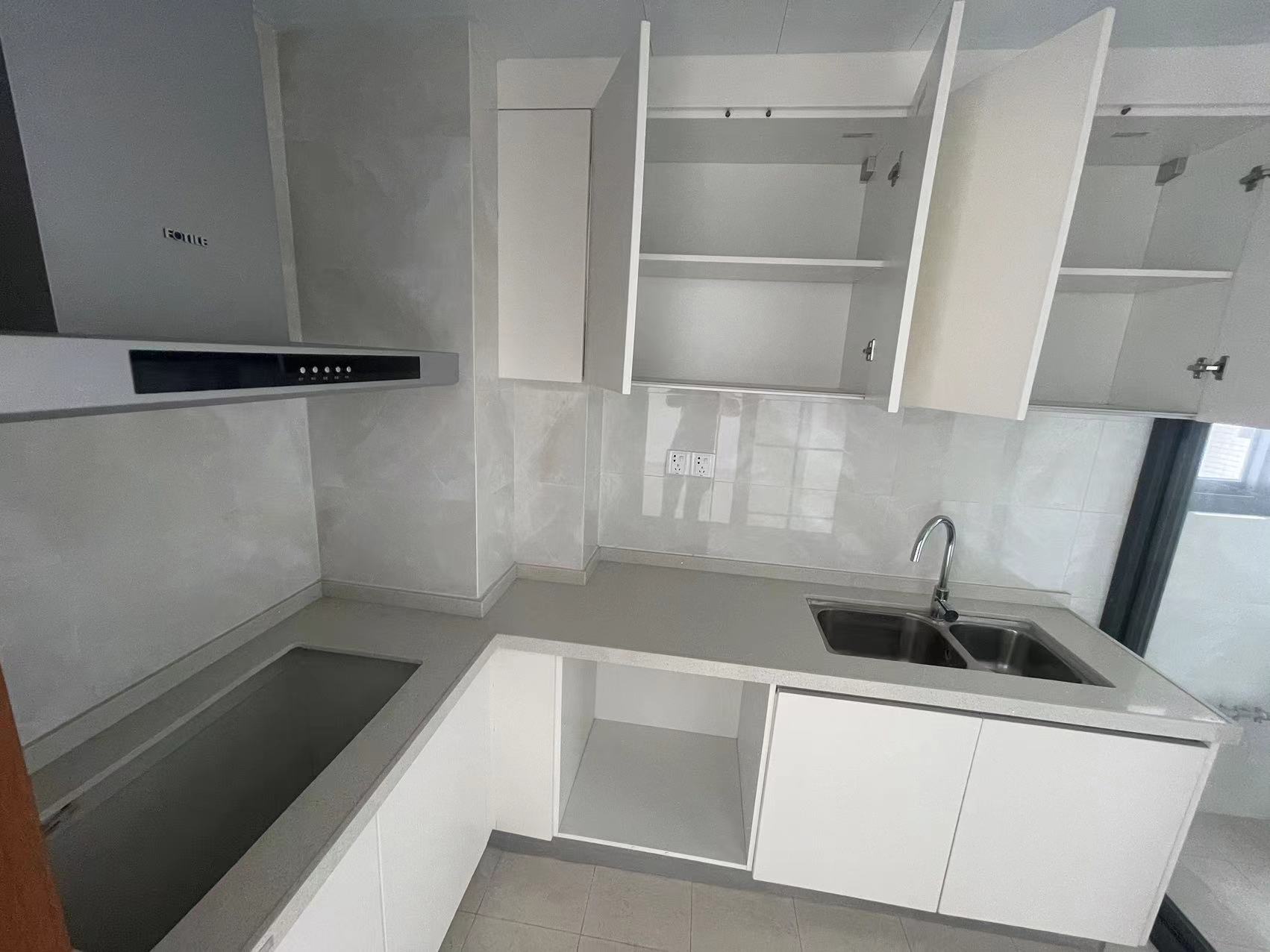 星华海岸城一期 2室2厅1卫 1500.0元/月 星华海岸城一期 2室2厅1卫 1500.0元/月室内图