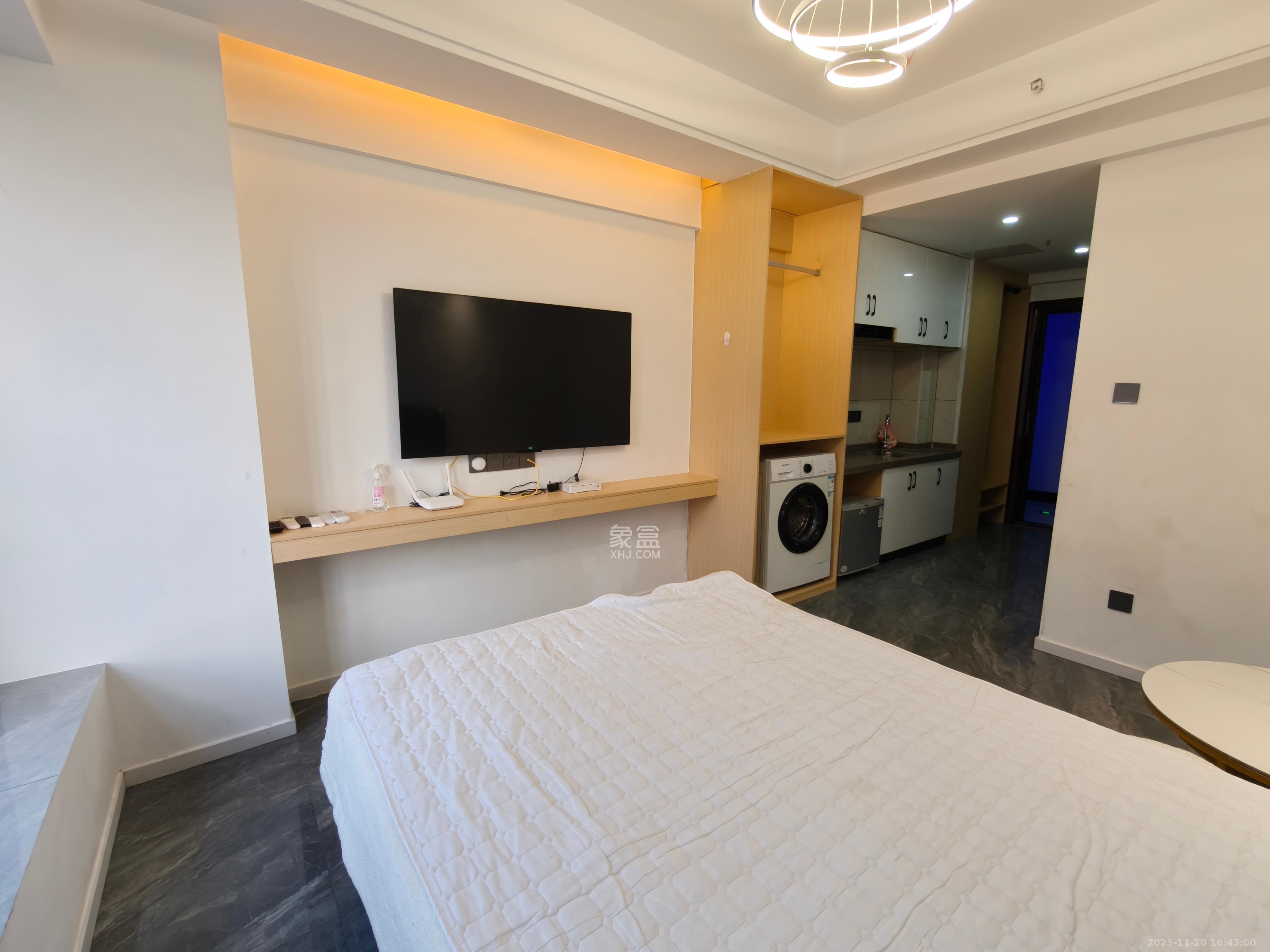 碧桂园印象  1室1厅1卫    1100.0元/月室内图