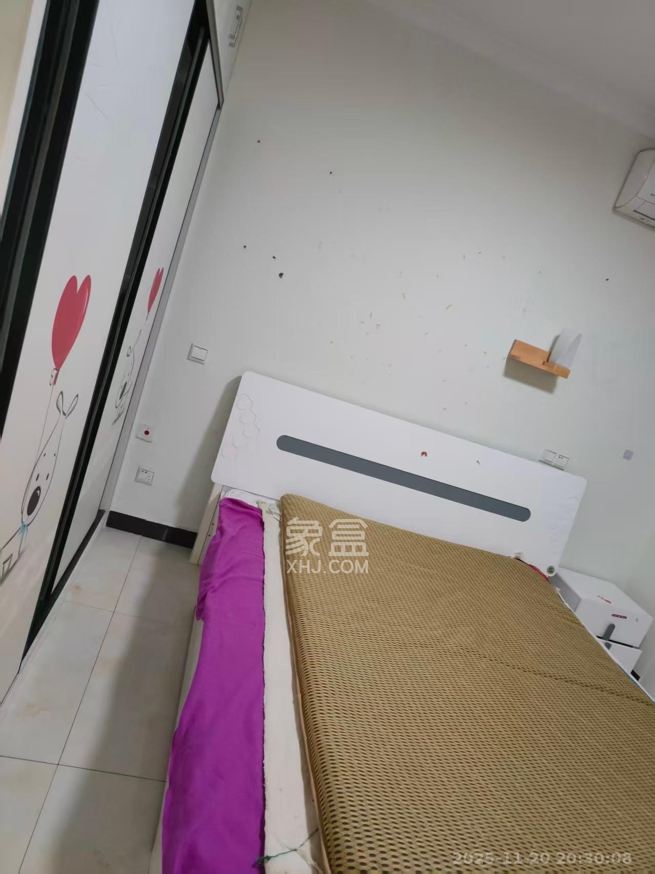 辉煌国际城二期 2室2厅1卫 2100.0元/月 辉煌国际城二期 2室2厅1卫 2100.0元/月室内图