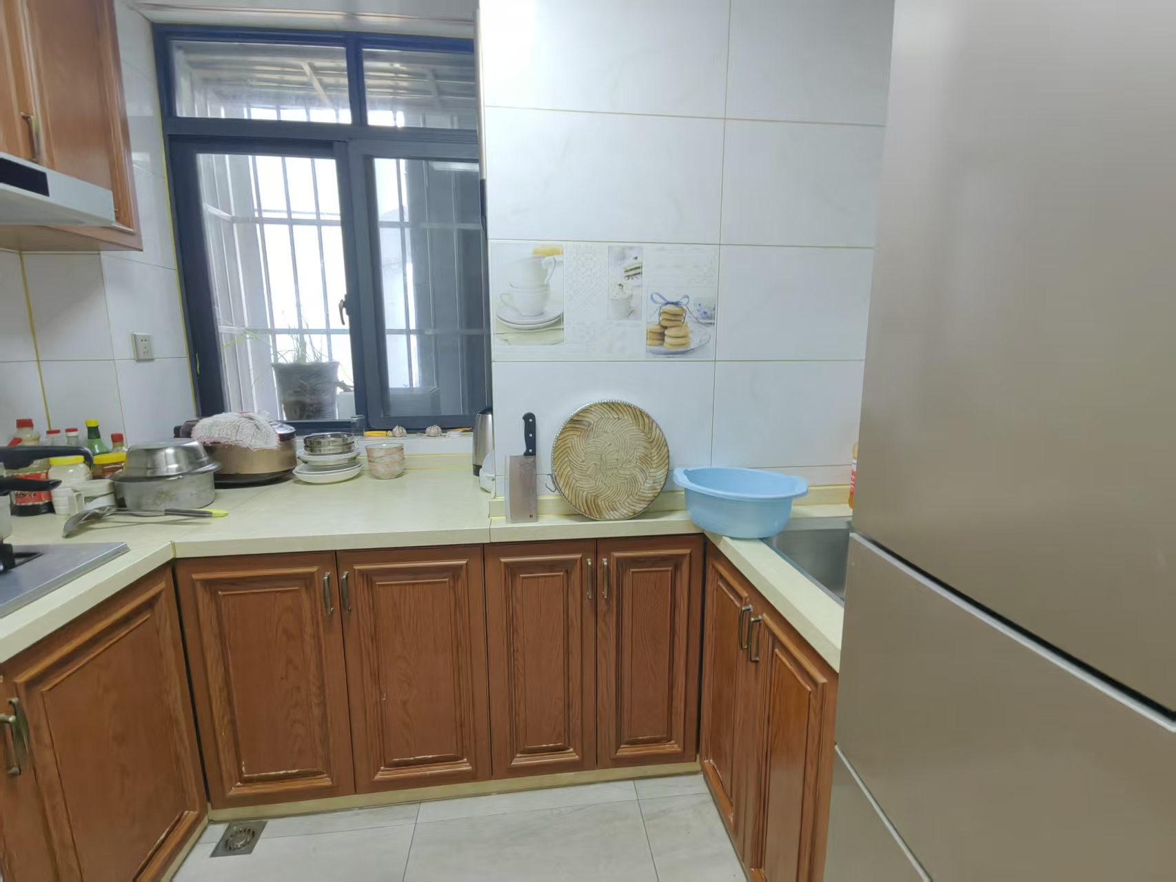 蓝海瑞园  2室2厅1卫    100.0万