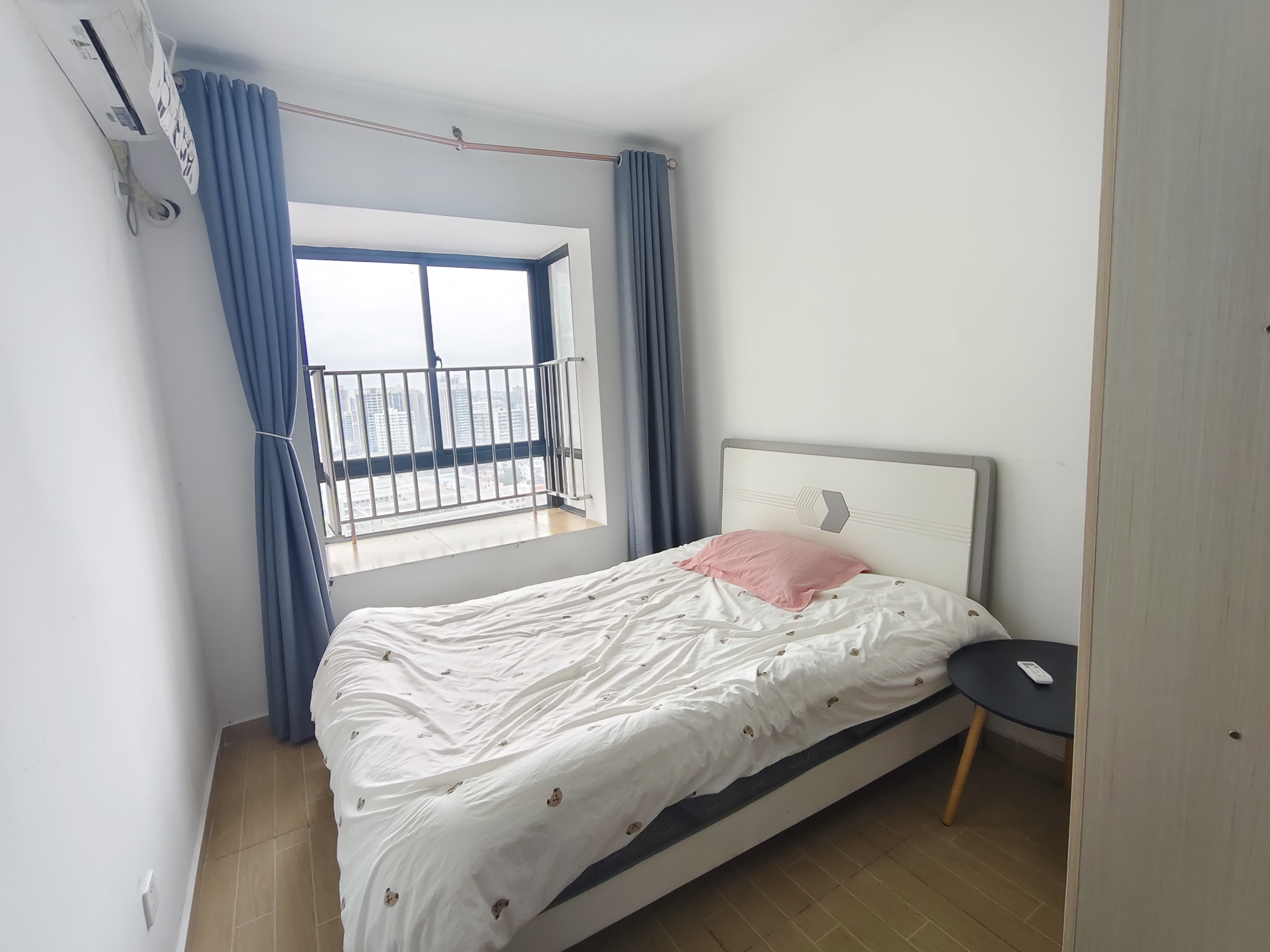 道客和悦坊  3室2厅2卫    3000.0元/月室内图