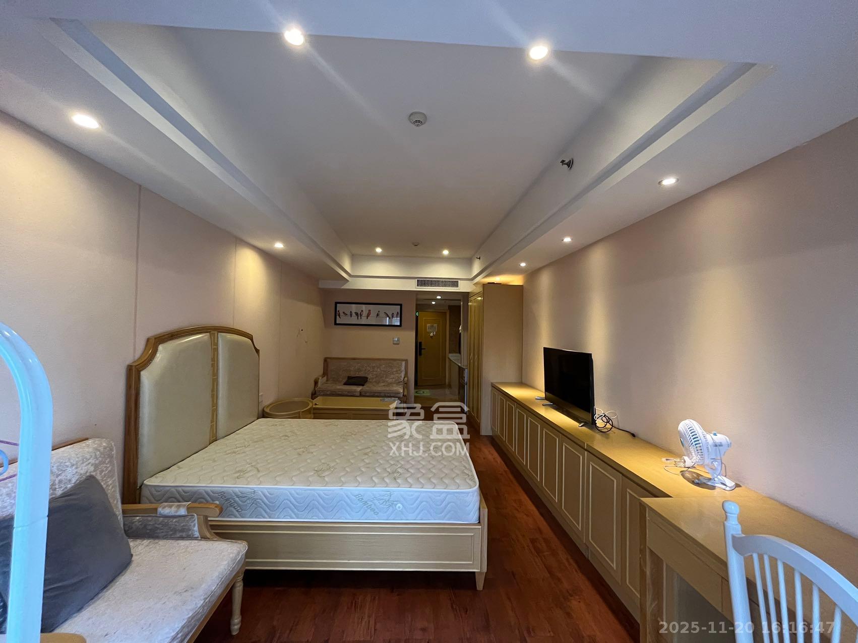 泊富公寓（泊富国际广场）  1室1厅1卫    2300.0元/月室内图