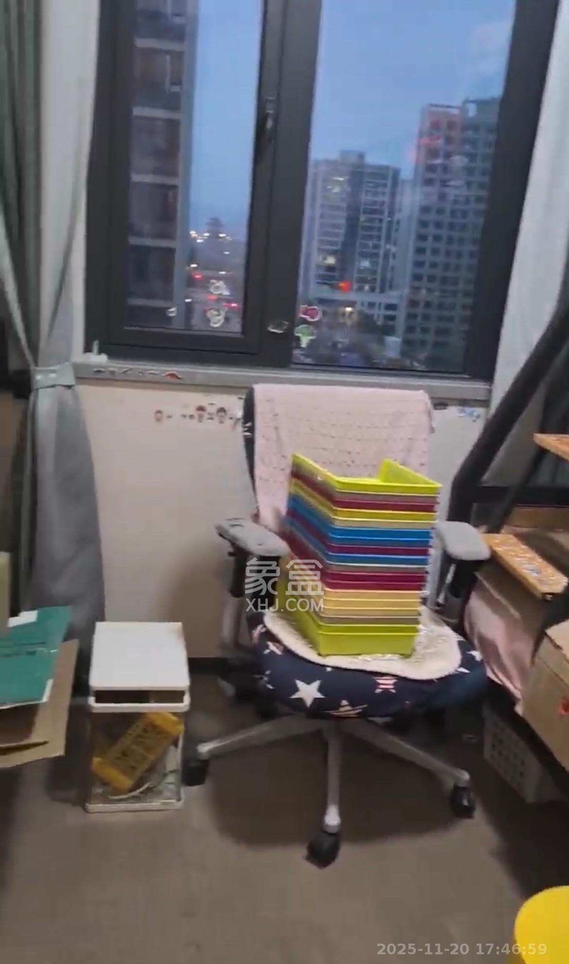 中海阅麓山二期 4室2厅2卫 2800.0元/月 中海阅麓山二期 4室2厅2卫 2800.0元/月室内图