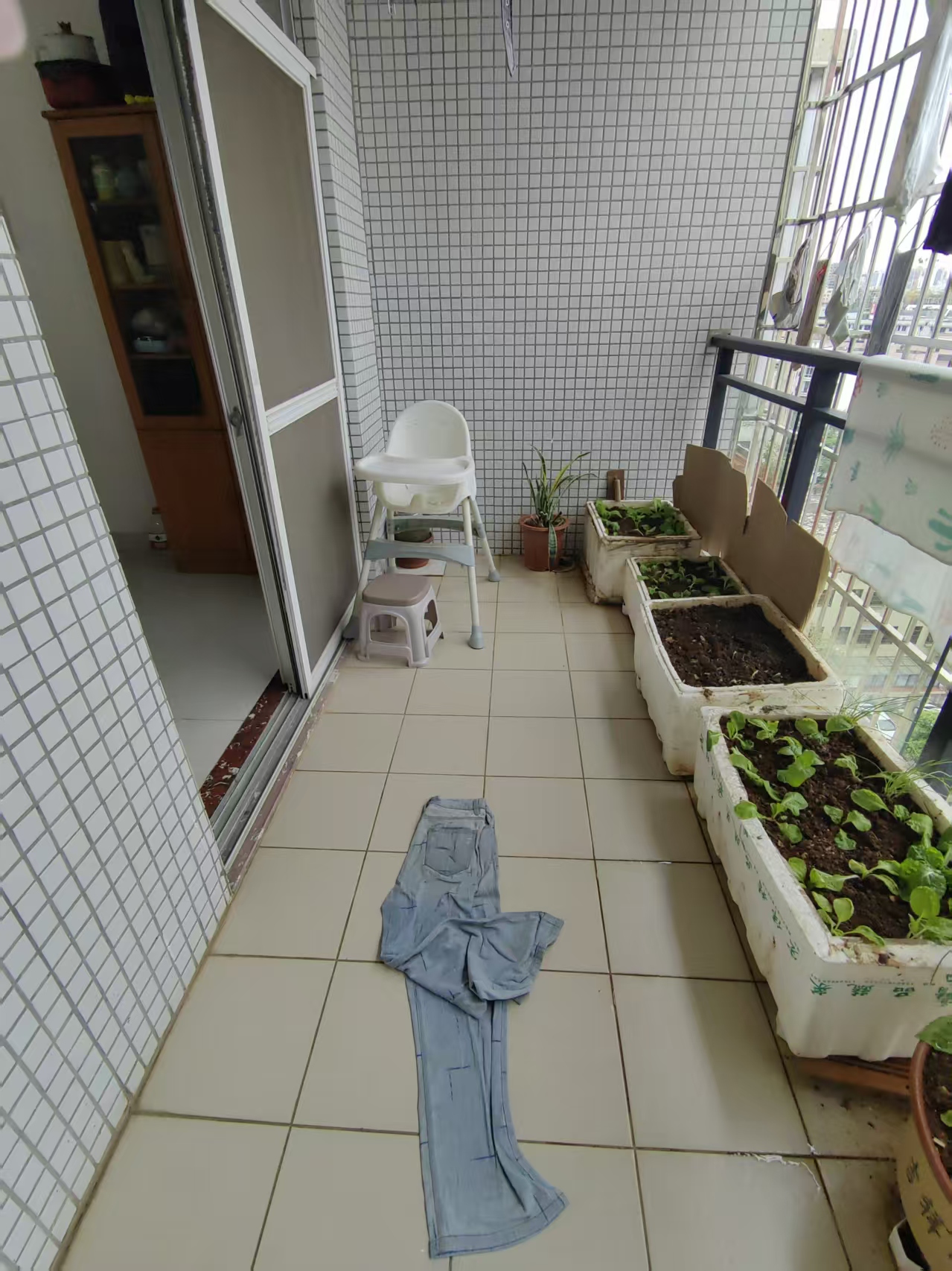 宝源花园  3室2厅2卫    168.0万室内图