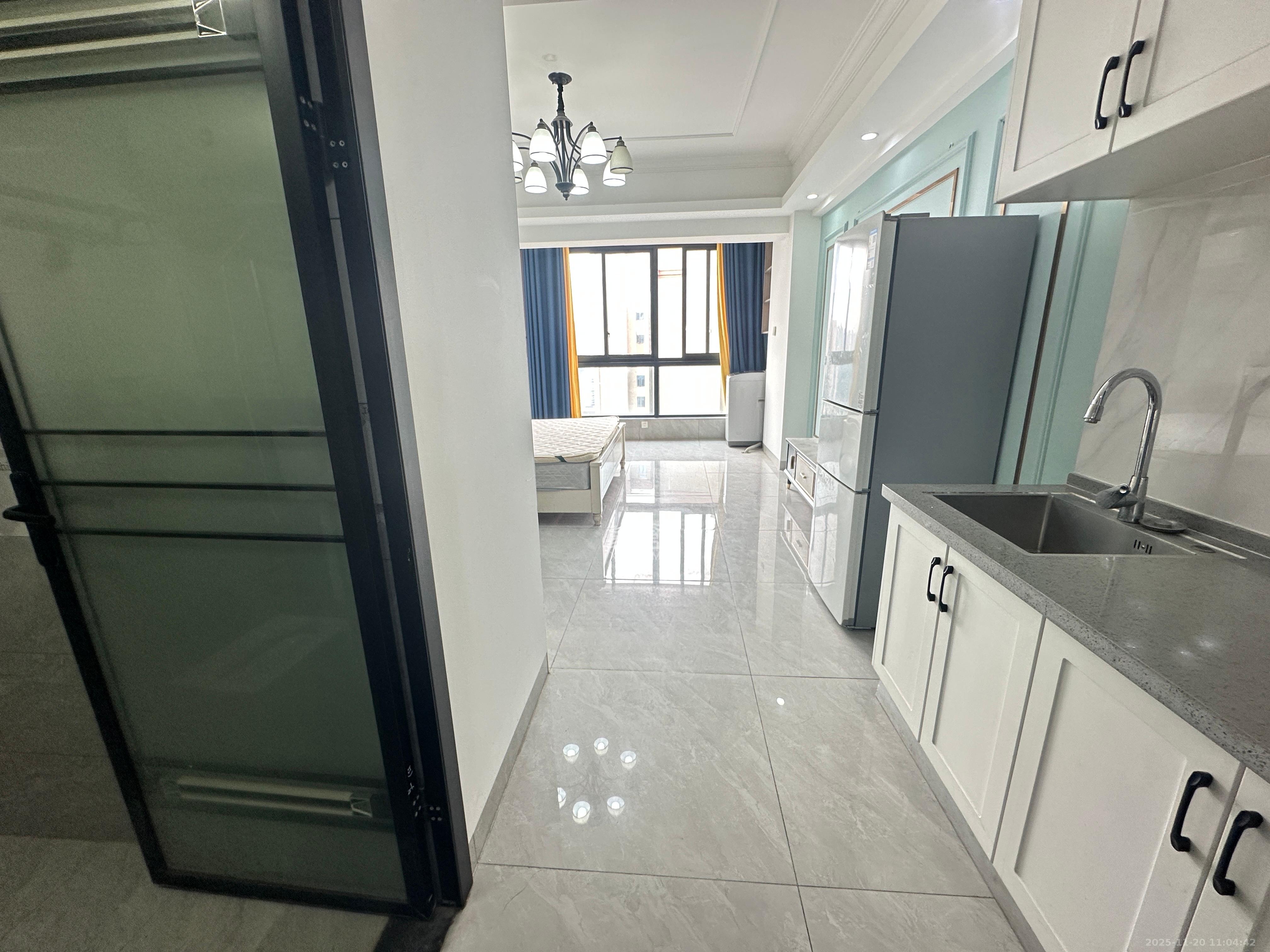 C-park天悦城（紫檀溪苑二期）  1室1厅1卫    1550.0元/月室内图1