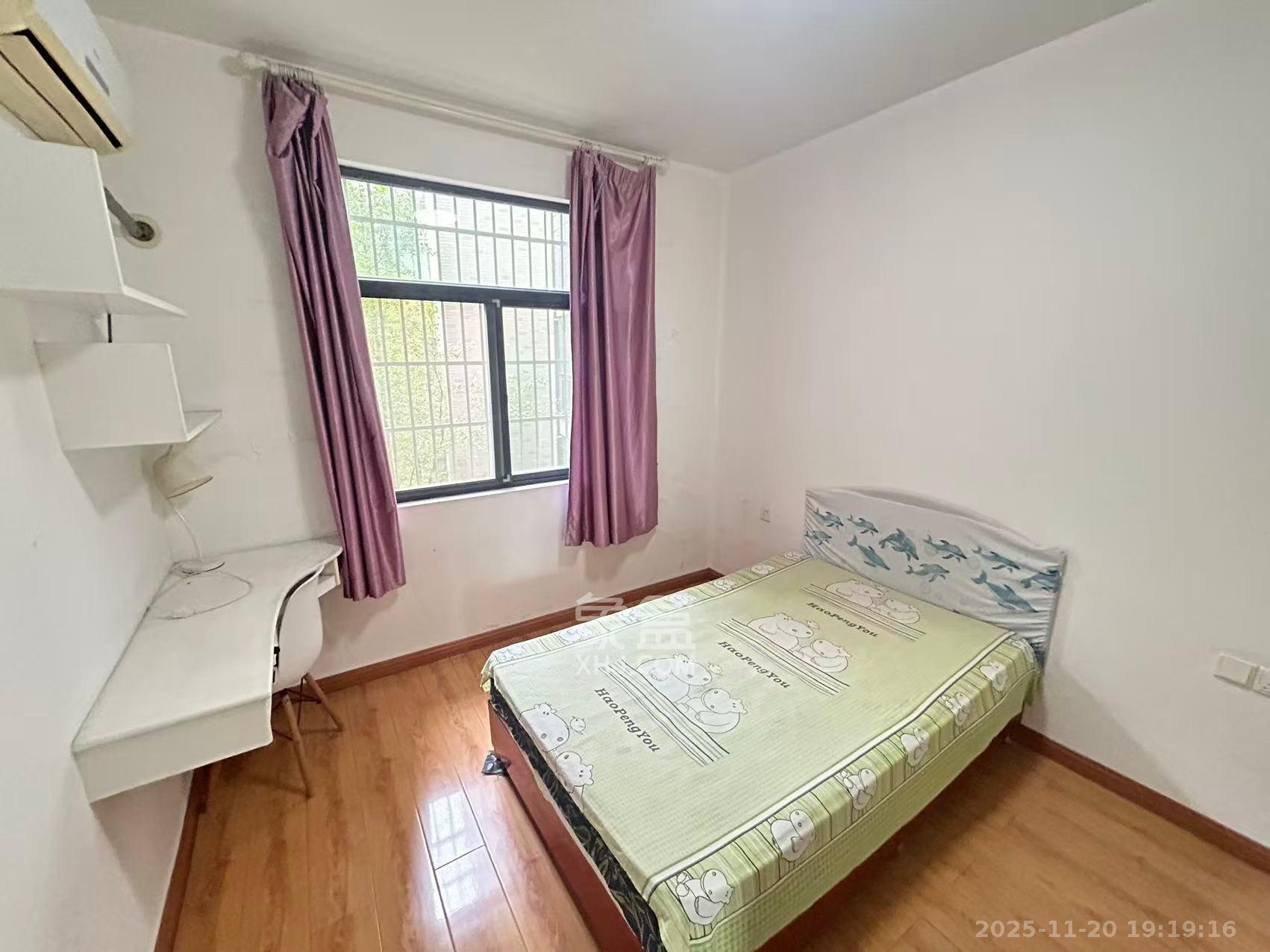 湘水一城(一期) 4室2厅2卫 2200.0元/月 湘水一城(一期) 4室2厅2卫 2200.0元/月室内图