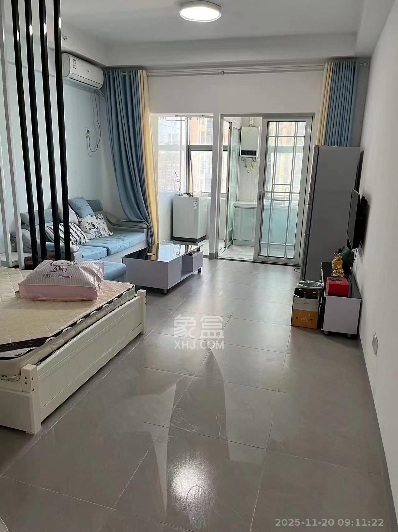 江南华府  1室1厅1卫    1800.0元/月