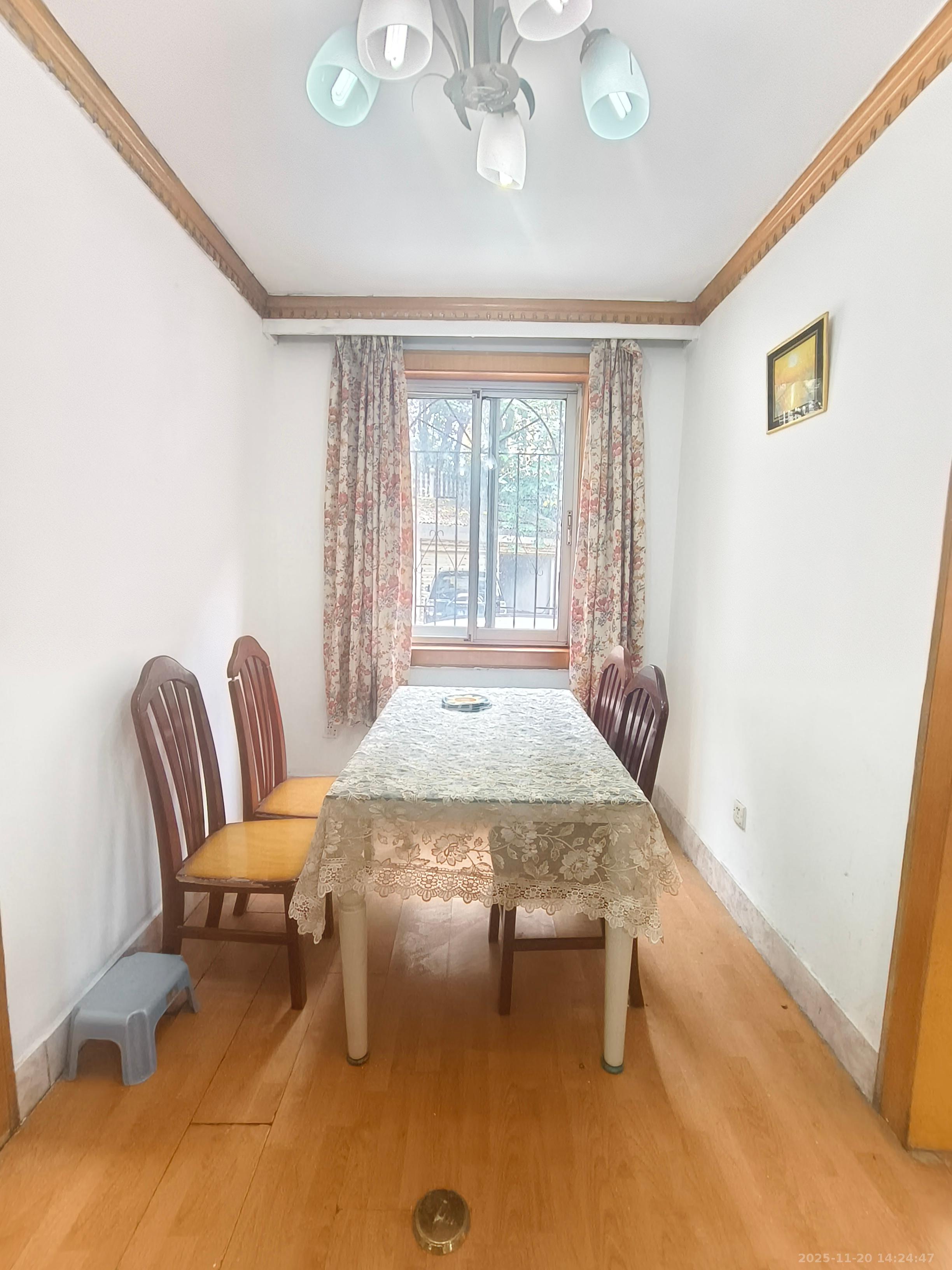 化工设计院 3室2厅1卫 2000.0元/月 化工设计院 3室2厅1卫 2000.0元/月室内图