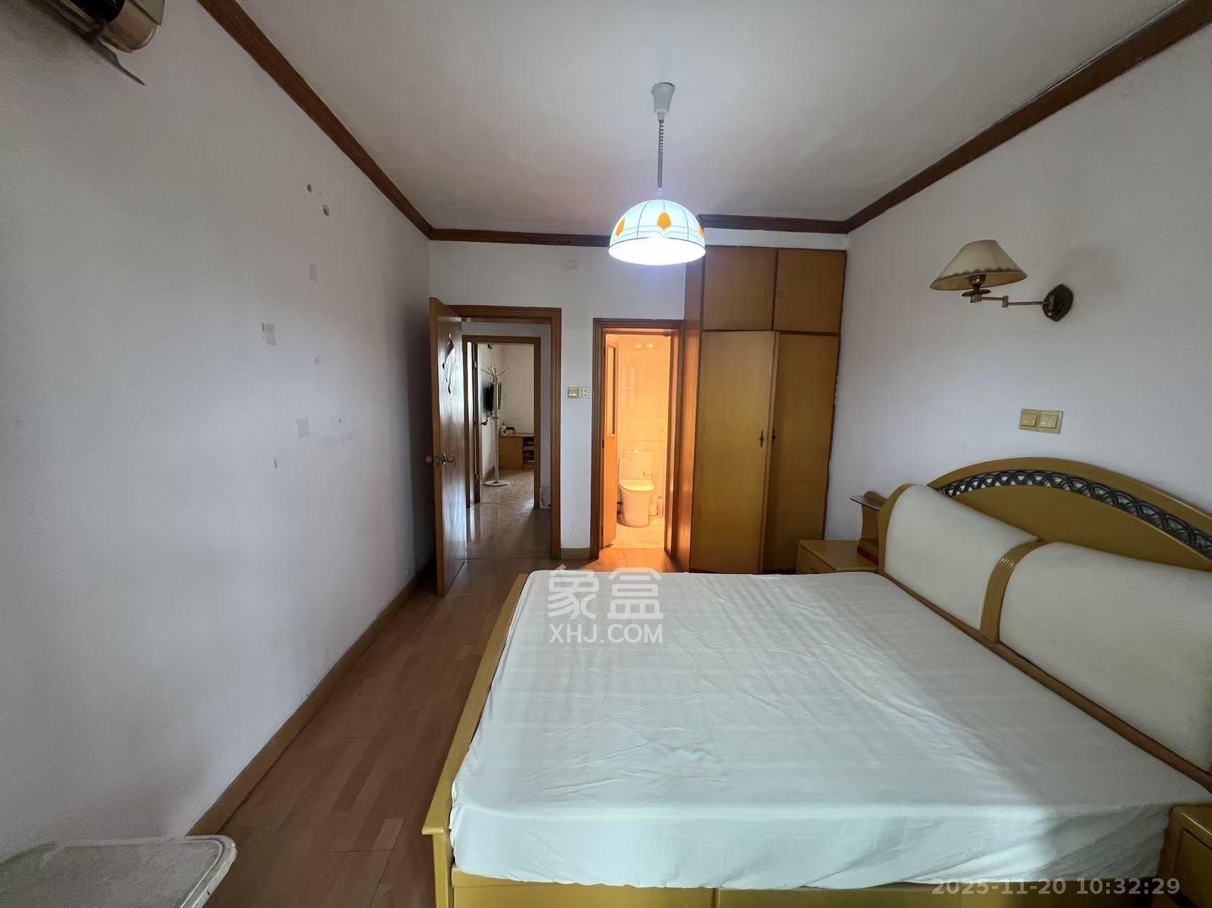 福乐凯公寓 3室2厅2卫 3000.0元/月 福乐凯公寓 3室2厅2卫 3000.0元/月室内图