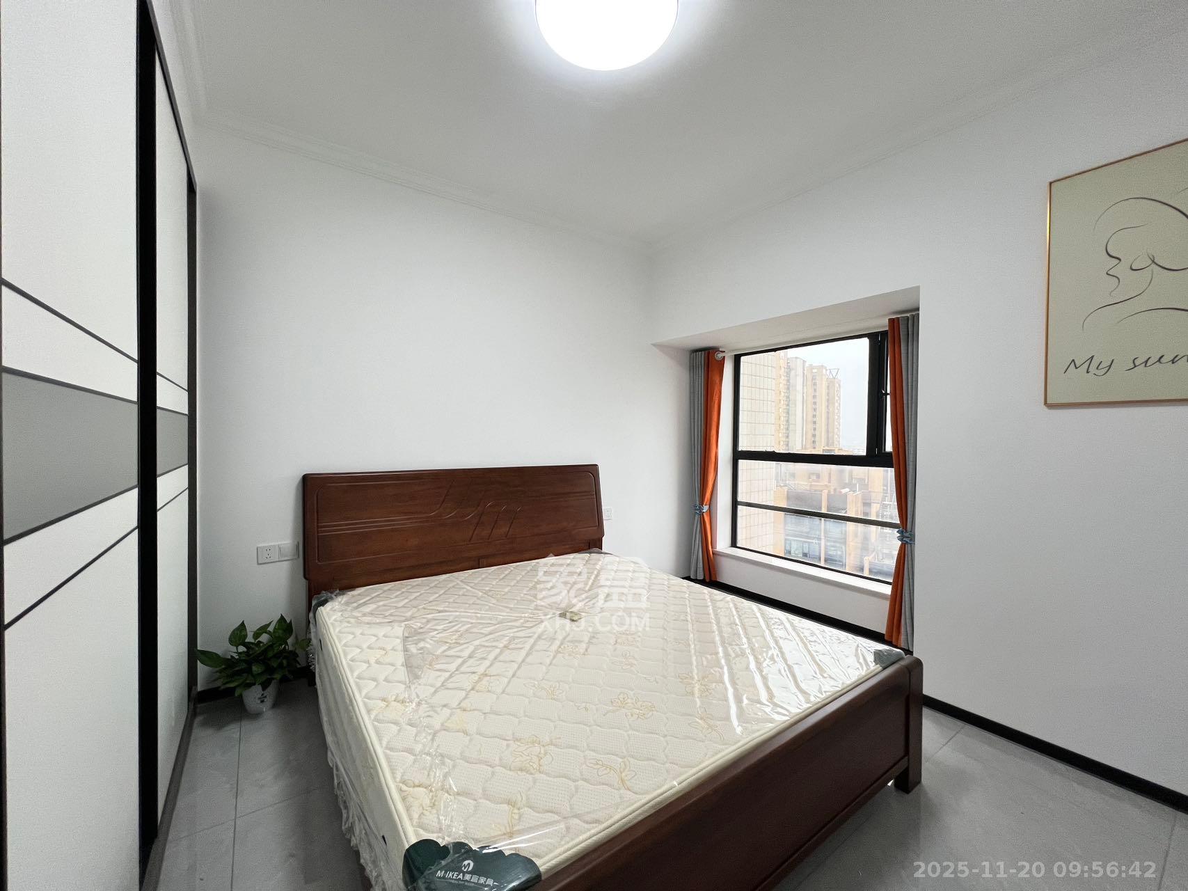 万科魅力之城  3室2厅2卫    2300.0元/月室内图