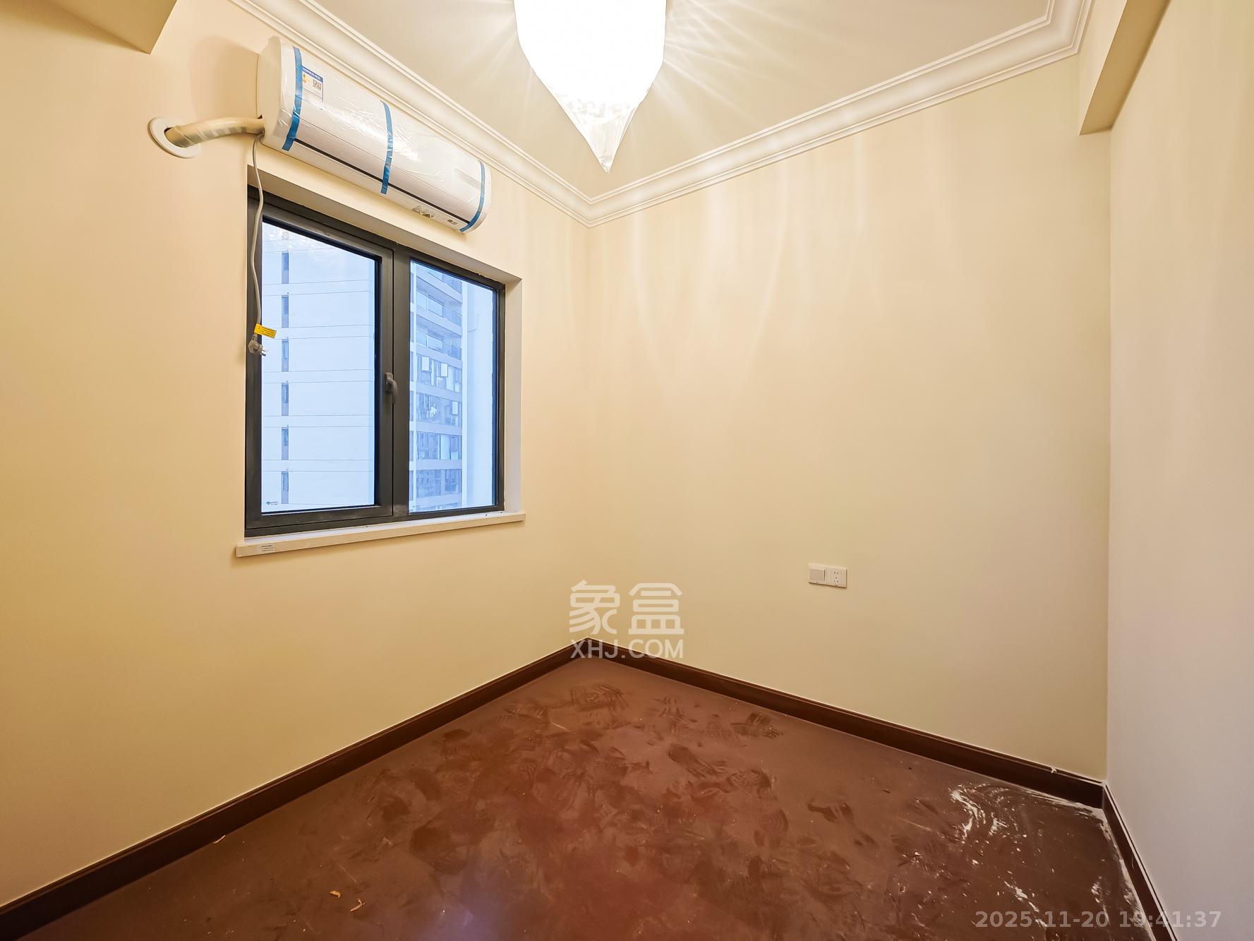 恒大御景天下城二期  3室1厅1卫    63.0万卧室