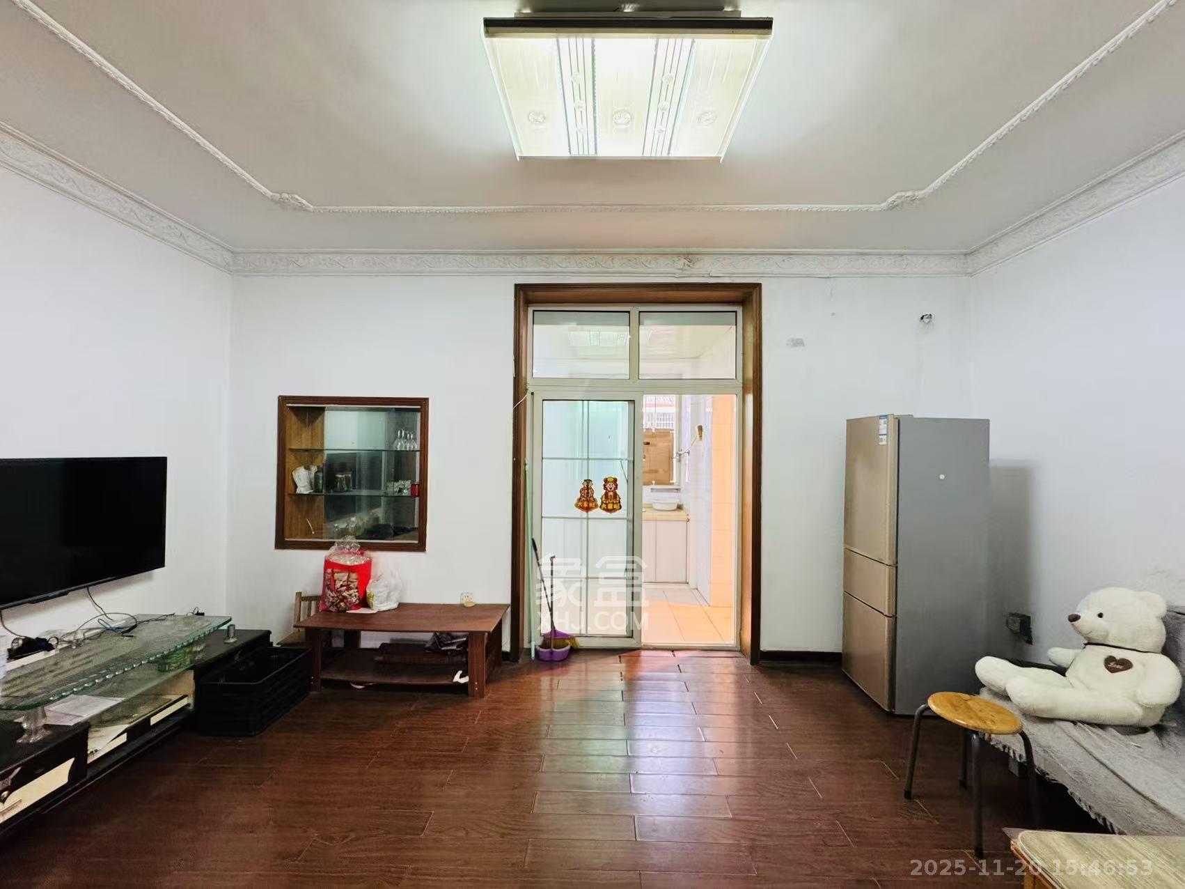 二机小区  2室1厅1卫    1200.0元/月室内图