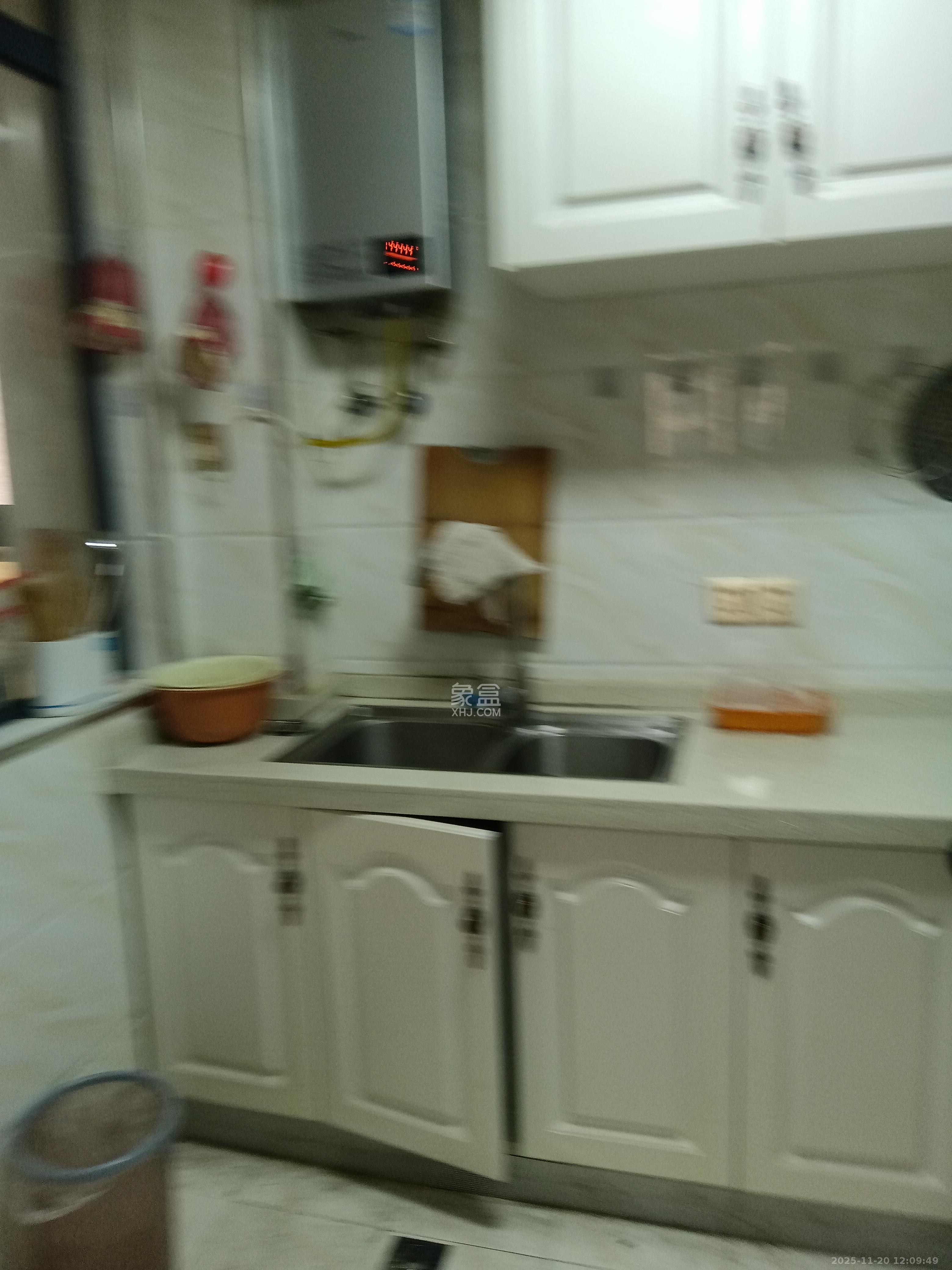 中南红领邦（红星嘉和苑）  4室2厅3卫    2600.0元/月室内图