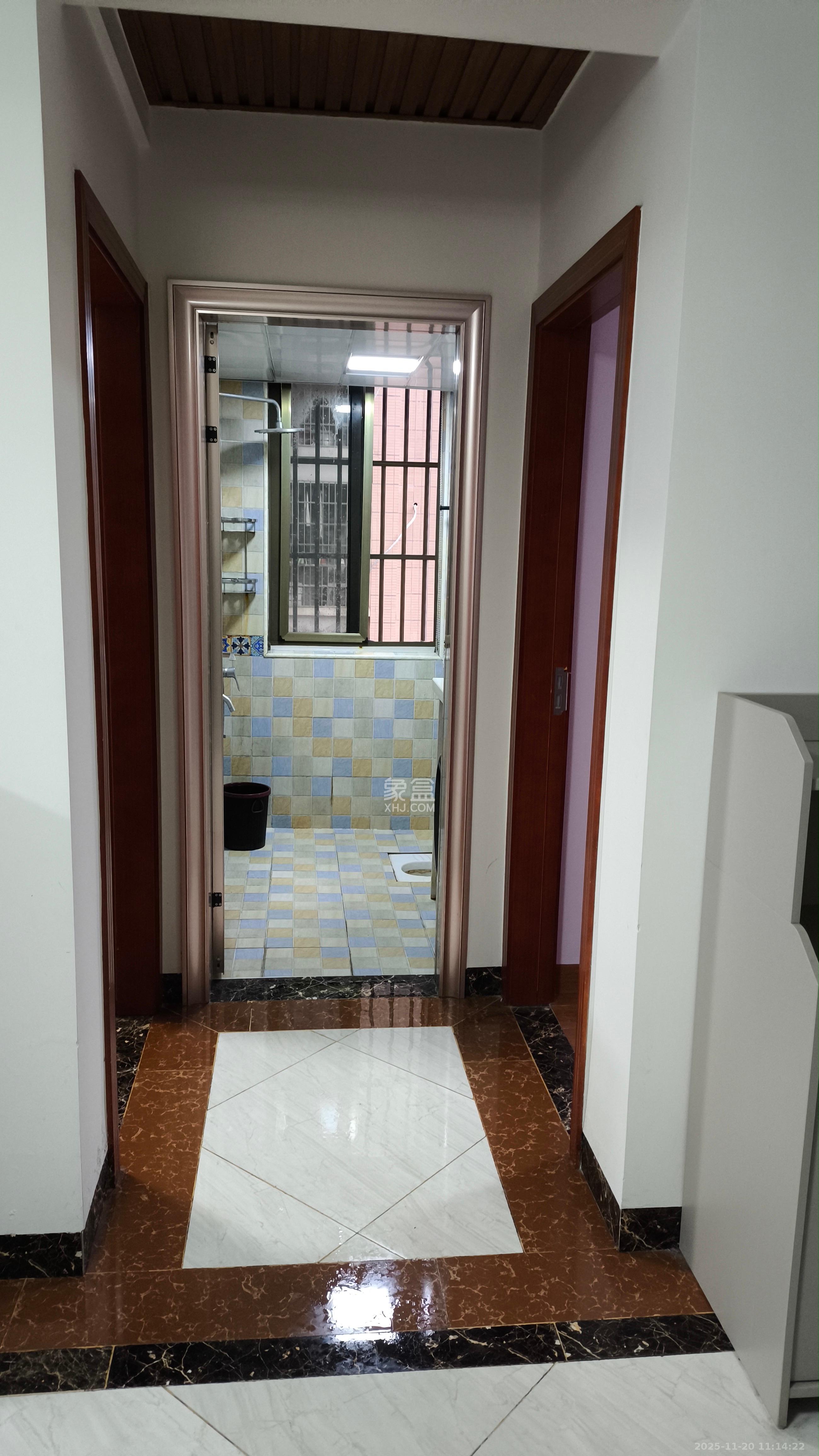 家和院  3室2厅1卫    2000.0元/月室内图