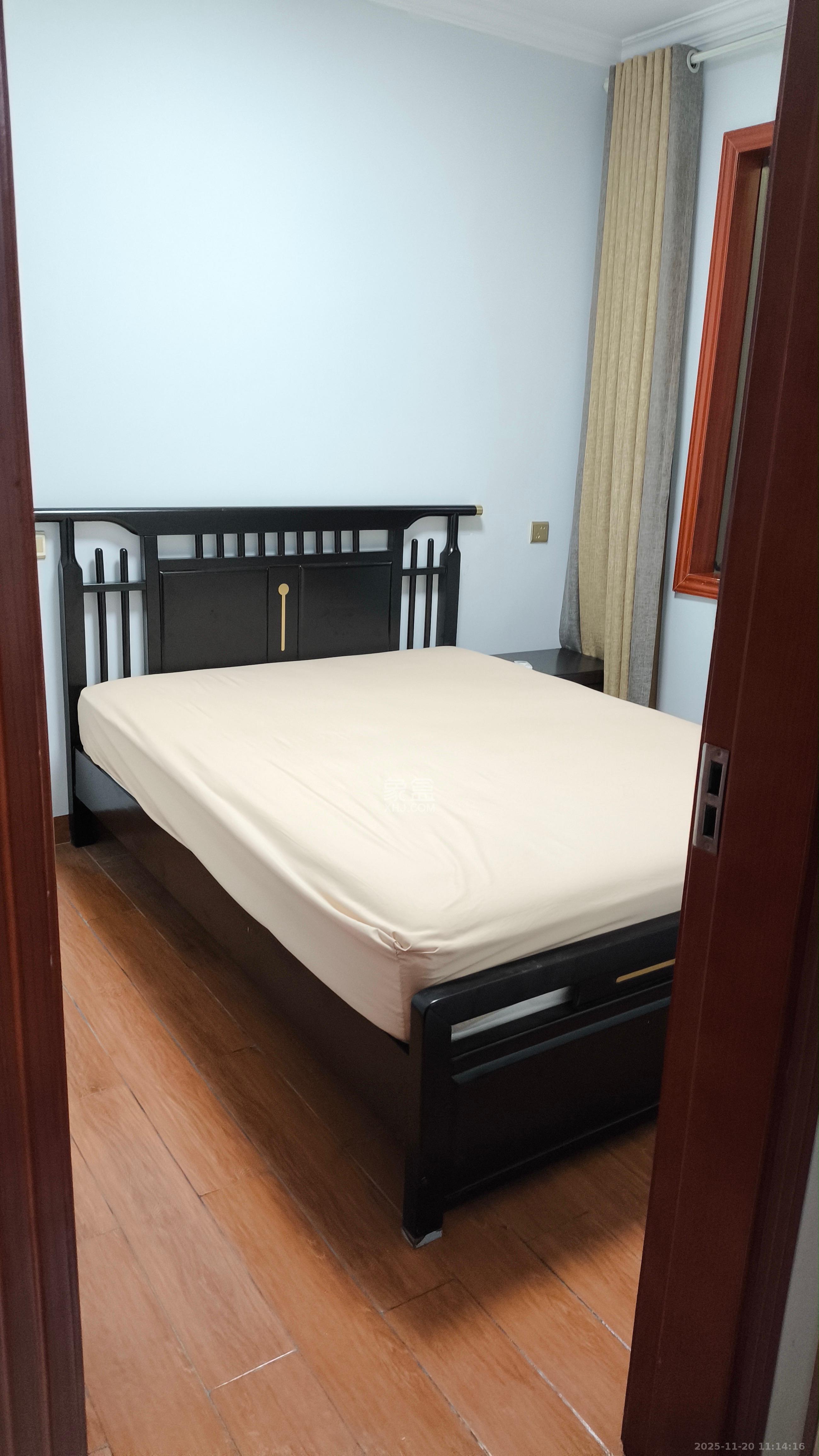 家和院  3室2厅1卫    2000.0元/月室内图