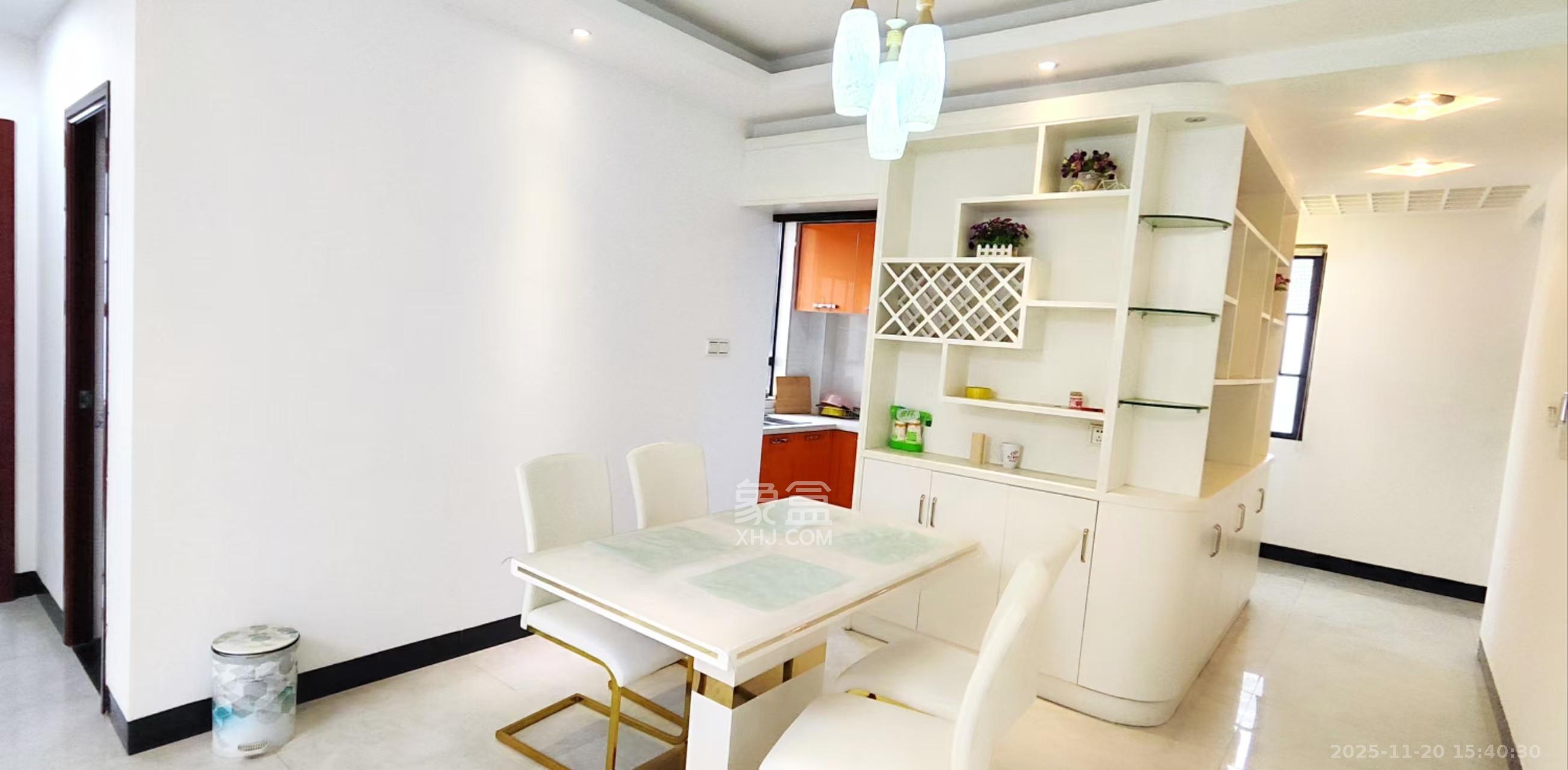 长大卧琥  2室2厅1卫    2500.0元/月室内图