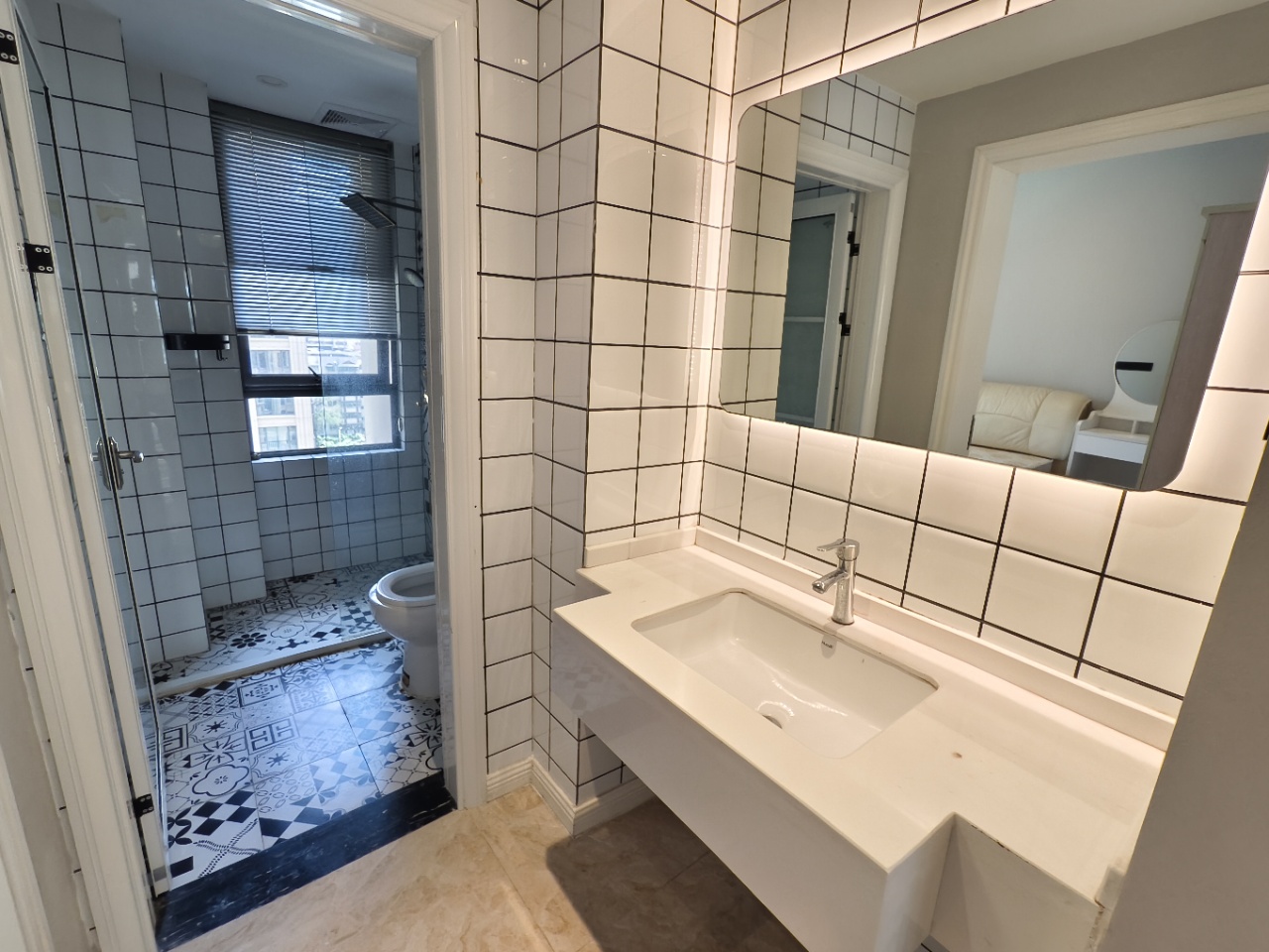 海航豪庭北苑 3室2厅2卫 5000.0元/月 海航豪庭北苑 3室2厅2卫 5000.0元/月室内图