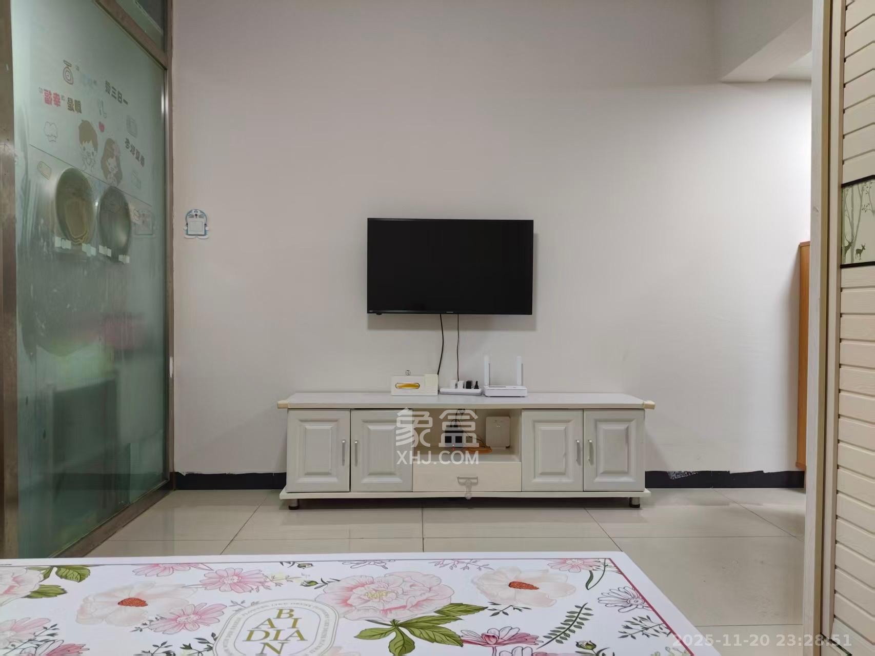 时代星城 1室1厅1卫 1300.0元/月 时代星城 1室1厅1卫 1300.0元/月室内图