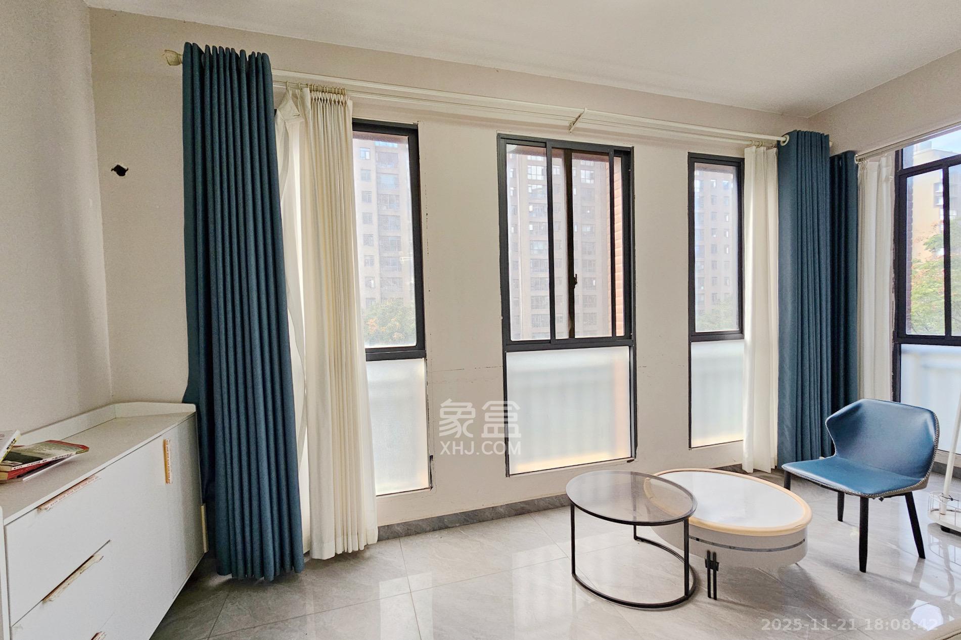 中隆国际御玺  4室2厅3卫    4500.0元/月室内图