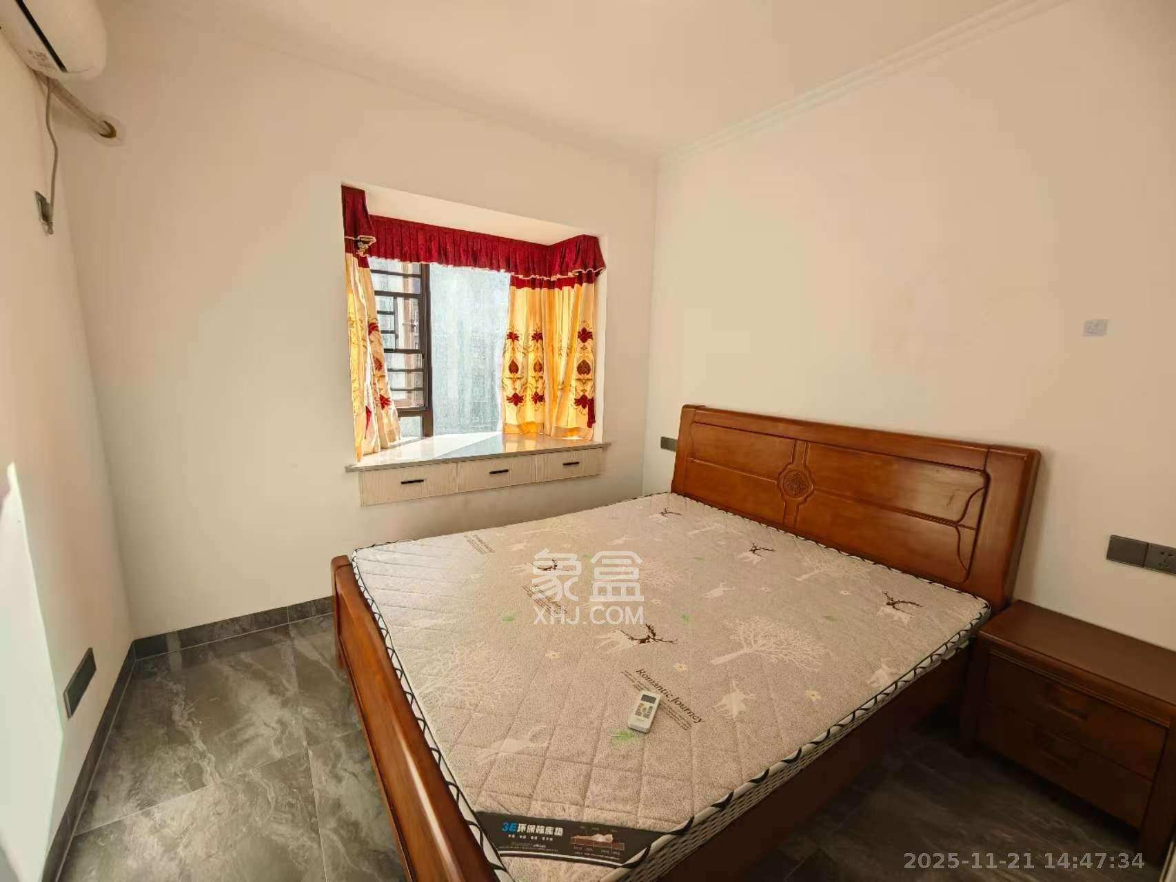 和润园三期 2室2厅1卫 2400.0元/月 和润园三期 2室2厅1卫 2400.0元/月室内图