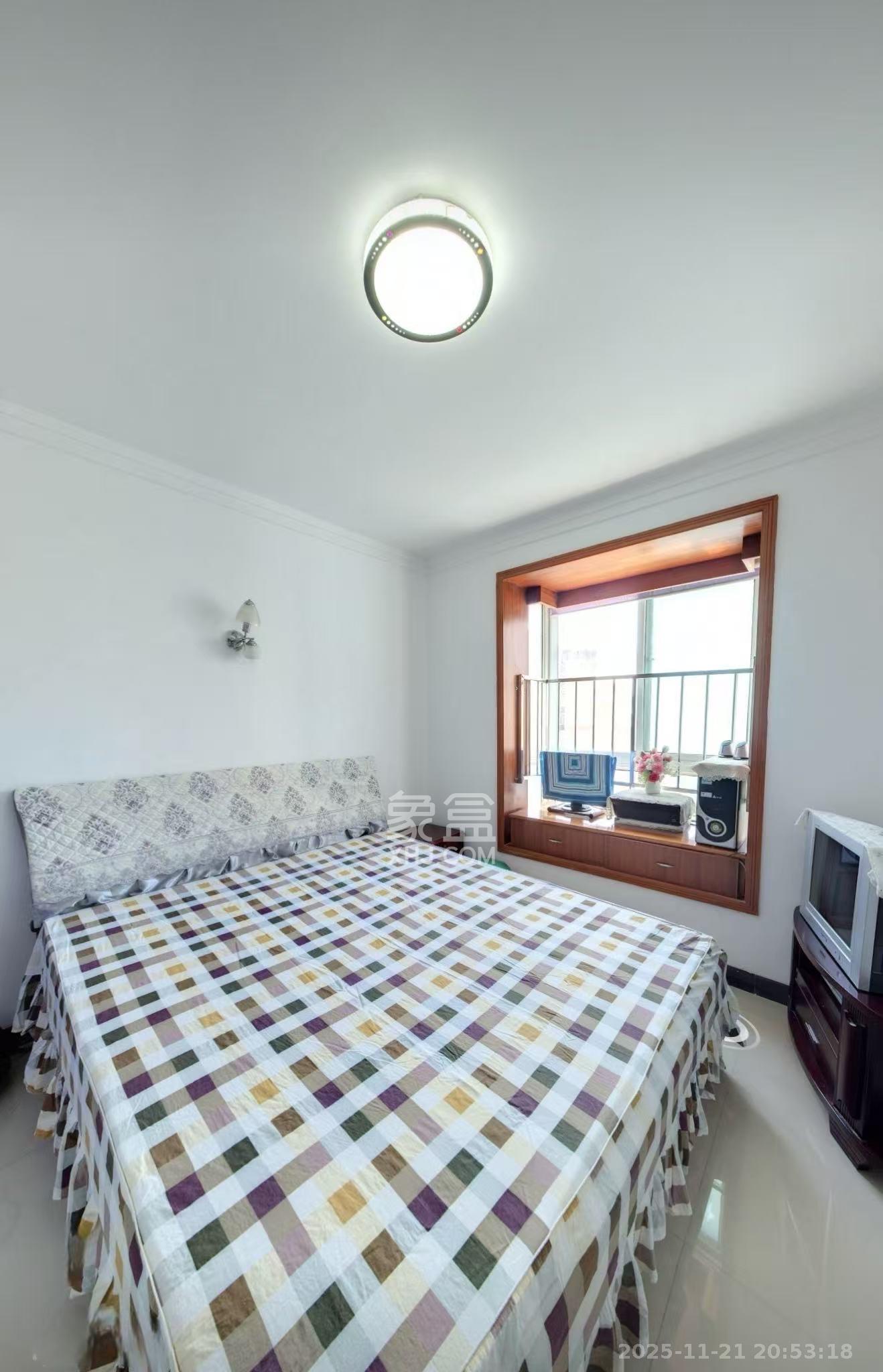 德润园 2室2厅1卫 1600.0元/月 德润园 2室2厅1卫 1600.0元/月室内图