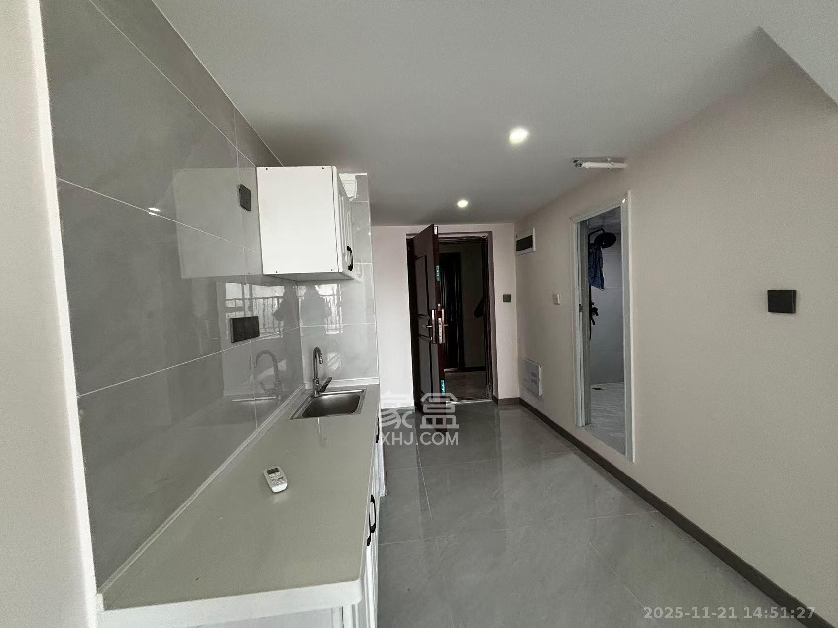 长燃润和天地（长润小区印湘江）  2室1厅1卫    1600.0元/月室内图