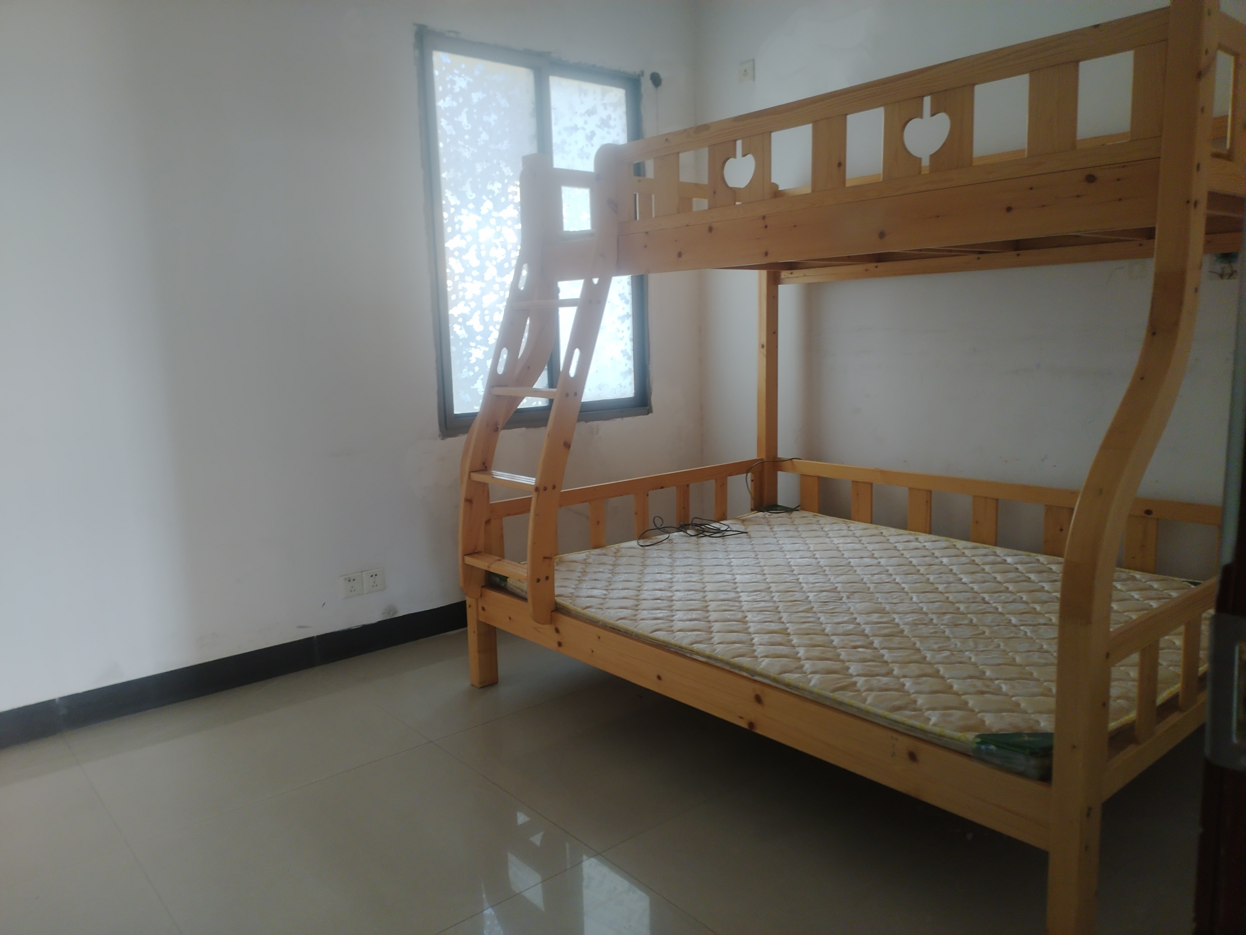 广成大厦  1室0厅0卫    70.0万