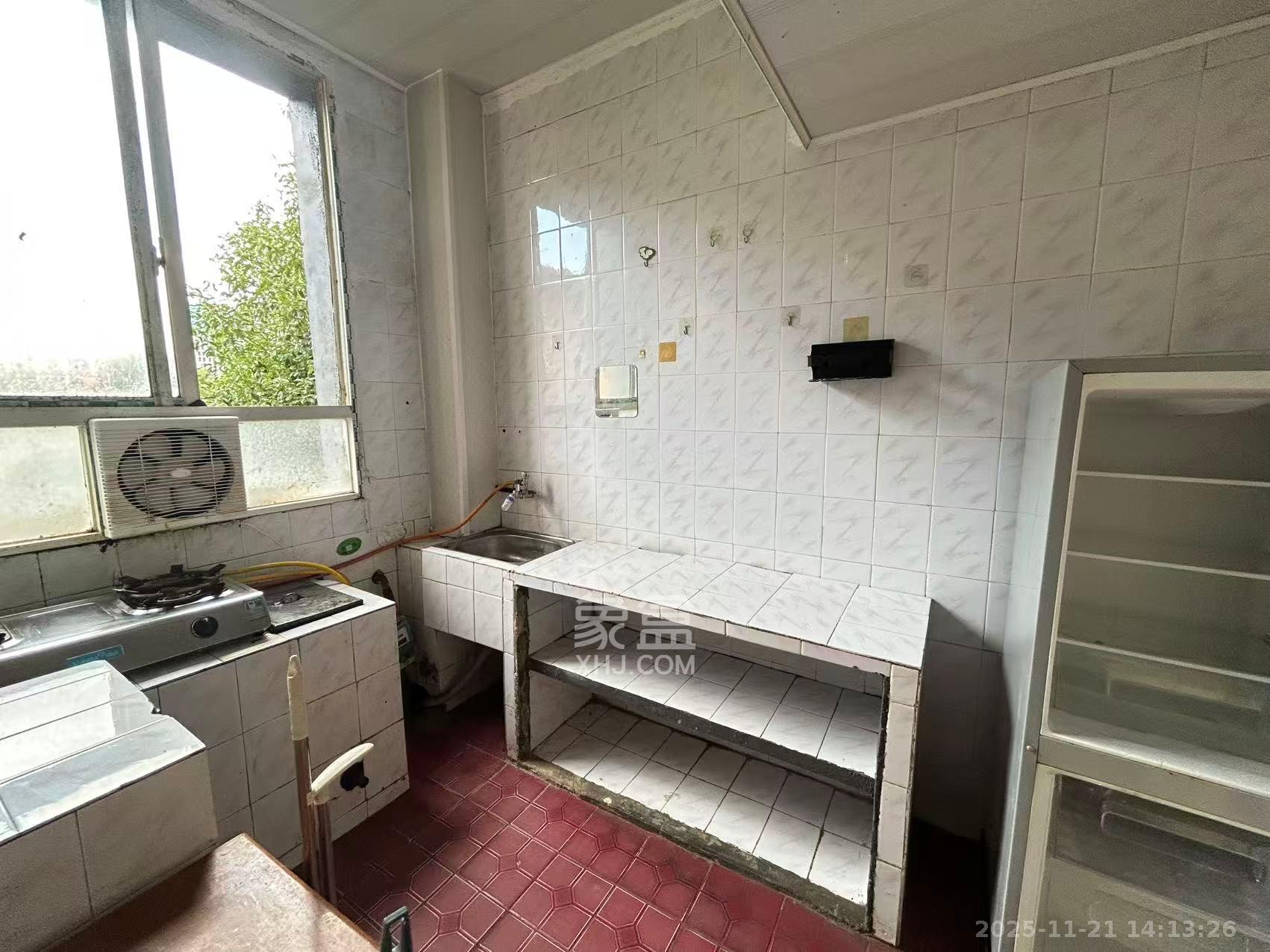 桂花二村 2室1厅1卫 1300.0元/月 桂花二村 2室1厅1卫 1300.0元/月室内图