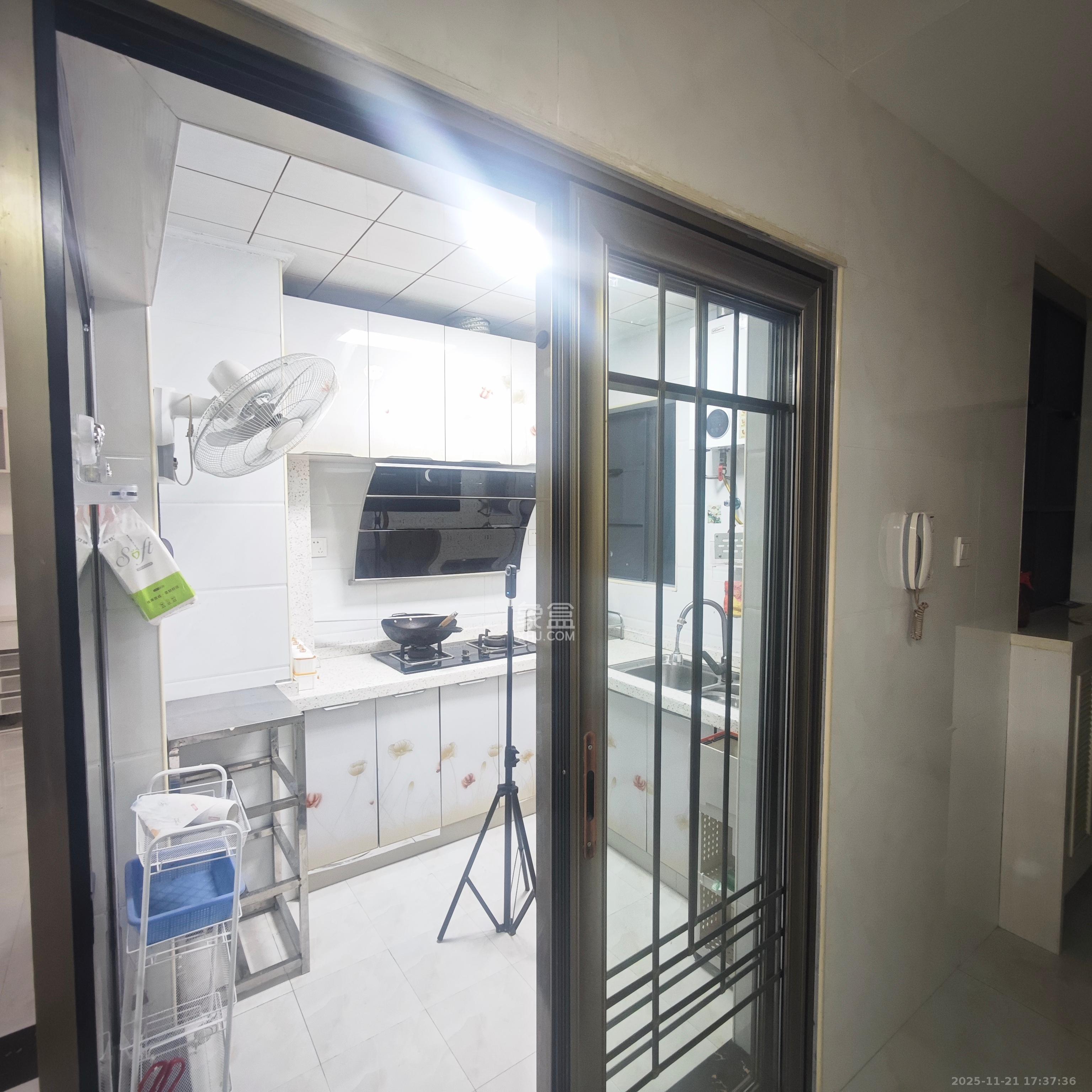 东驿竹园  2室1厅1卫    2100.0元/月室内图