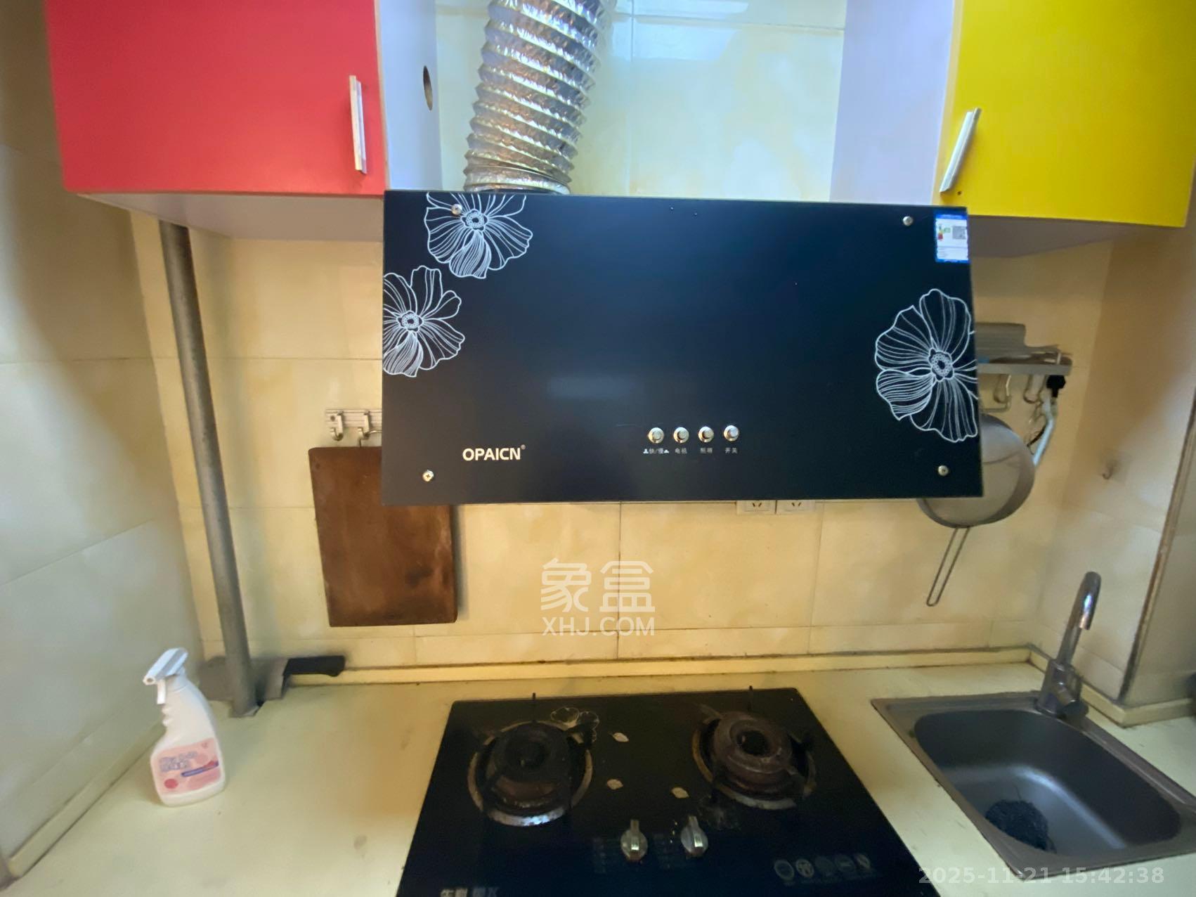 鑫远和城(一、二期) 1室1厅1卫 1200.0元/月 鑫远和城(一、二期) 1室1厅1卫 1200.0元/月室内图