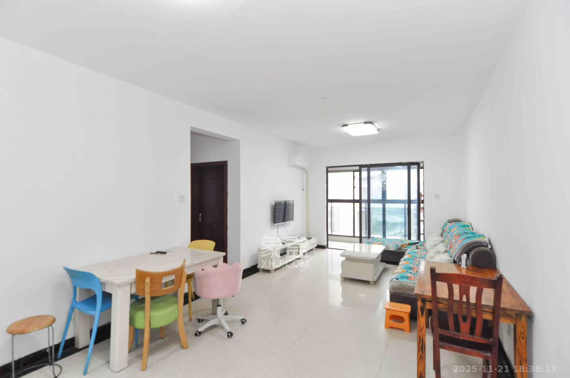 达美D6区  3室2厅2卫    2650.0元/月室内图