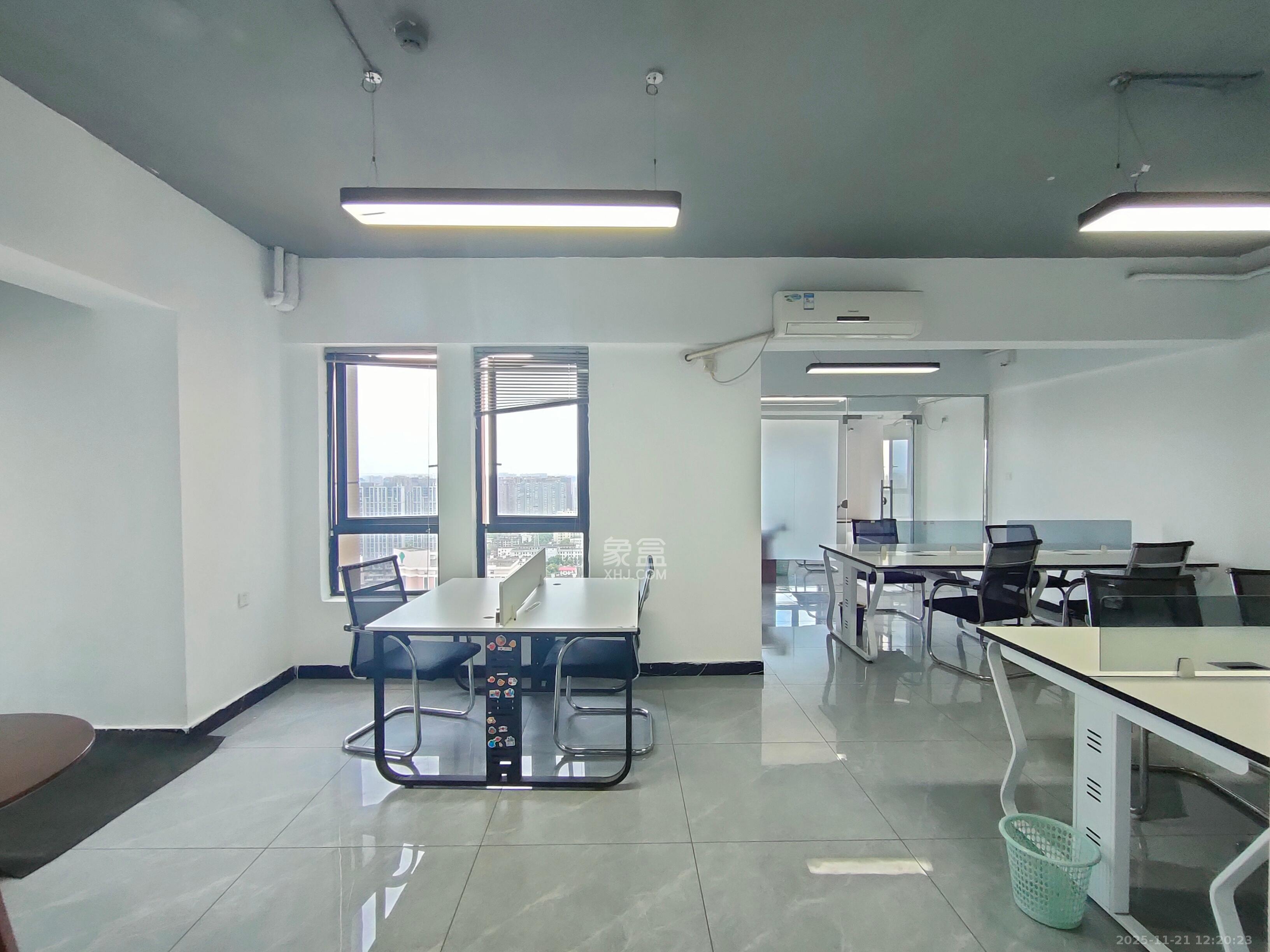 建发汇金国际   89.45㎡      2900.0元/月小区图