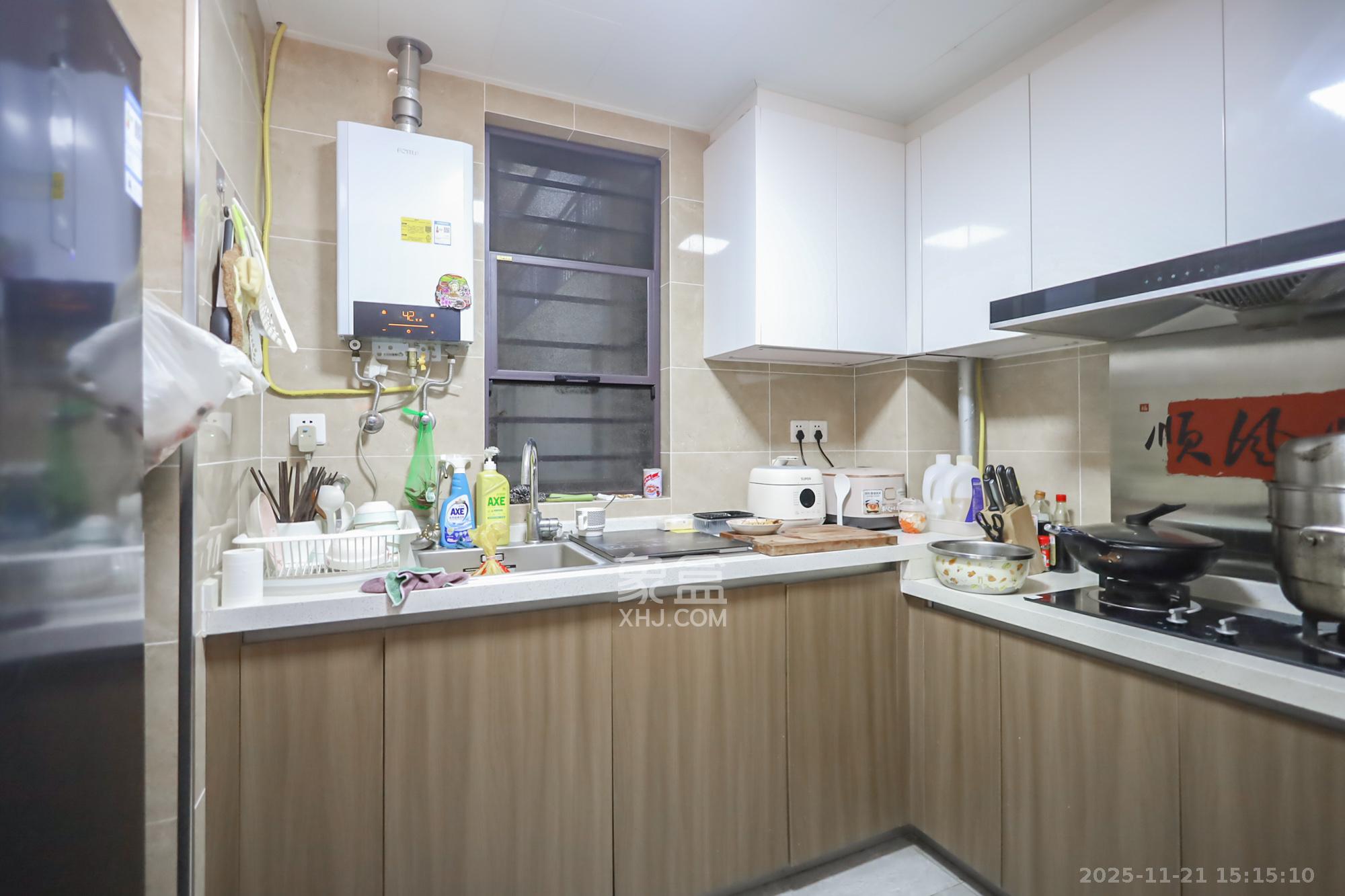 保利海德公园 3室1厅1卫 140.0万 保利海德公园 3室1厅1卫 140.0万厨房