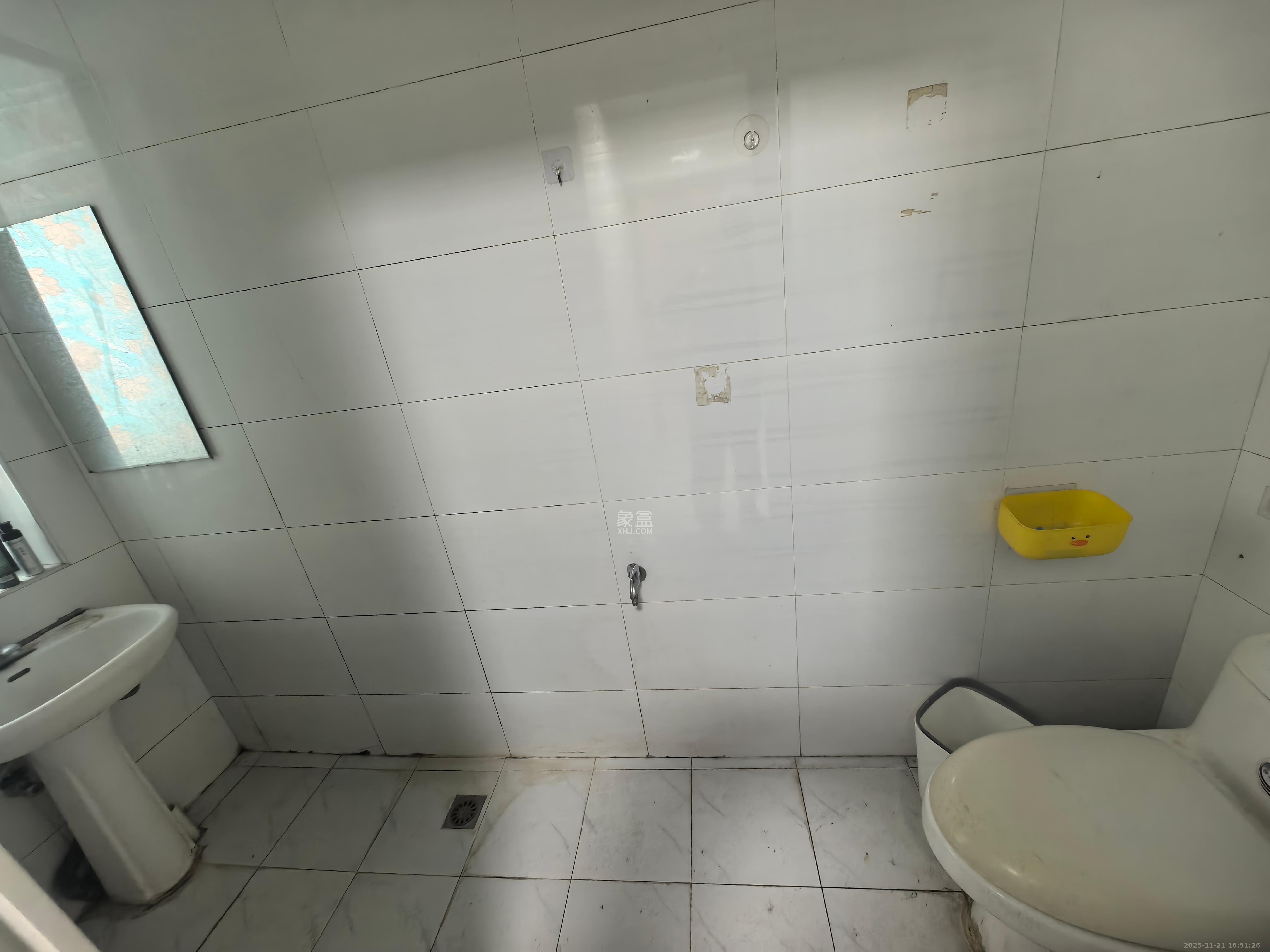 锦绣世纪 1室1厅1卫 1700.0元/月 锦绣世纪 1室1厅1卫 1700.0元/月室内图