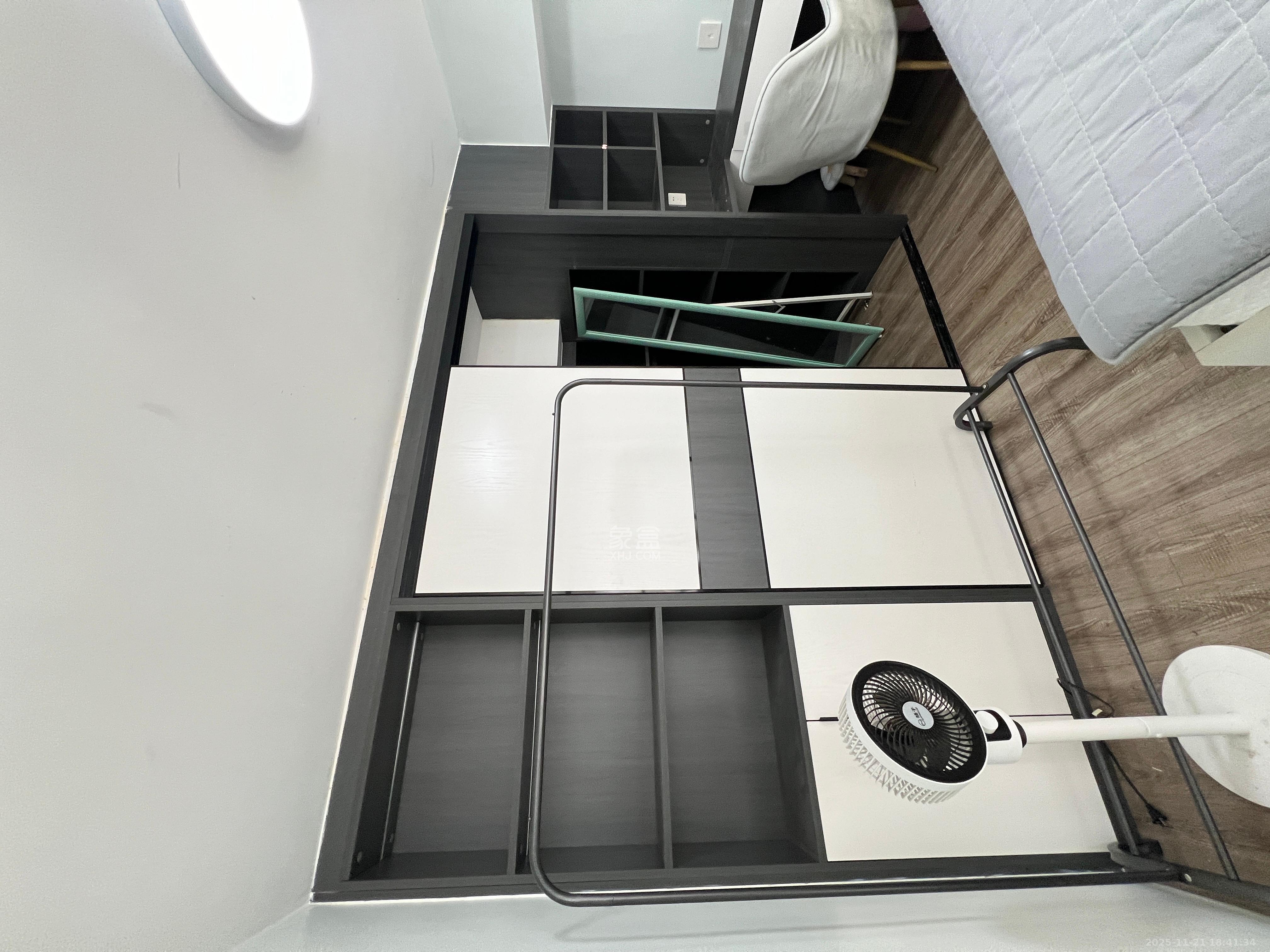 卓越浅水湾  1室0厅0卫    1800.0元/月室内图