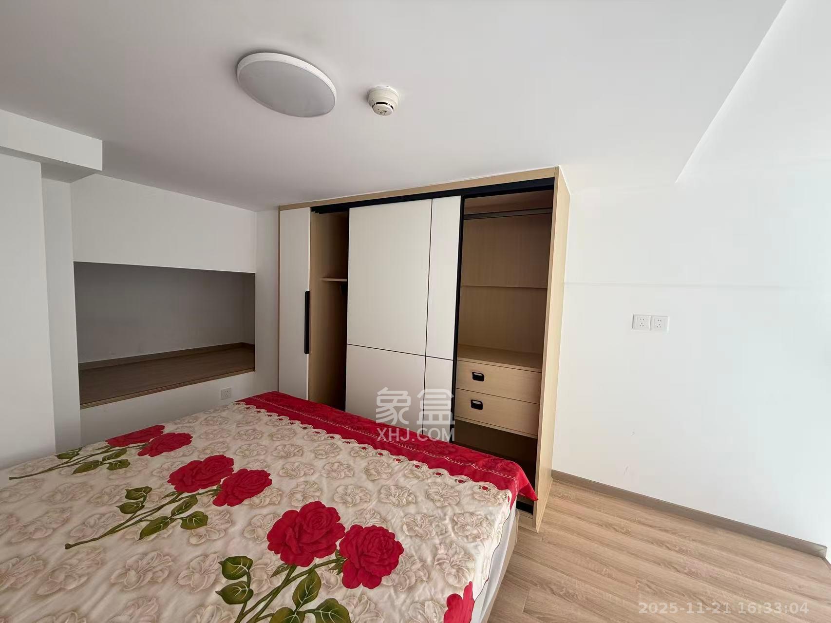 珠江花城好世界 1室0厅0卫 2300.0元/月 珠江花城好世界 1室0厅0卫 2300.0元/月室内图